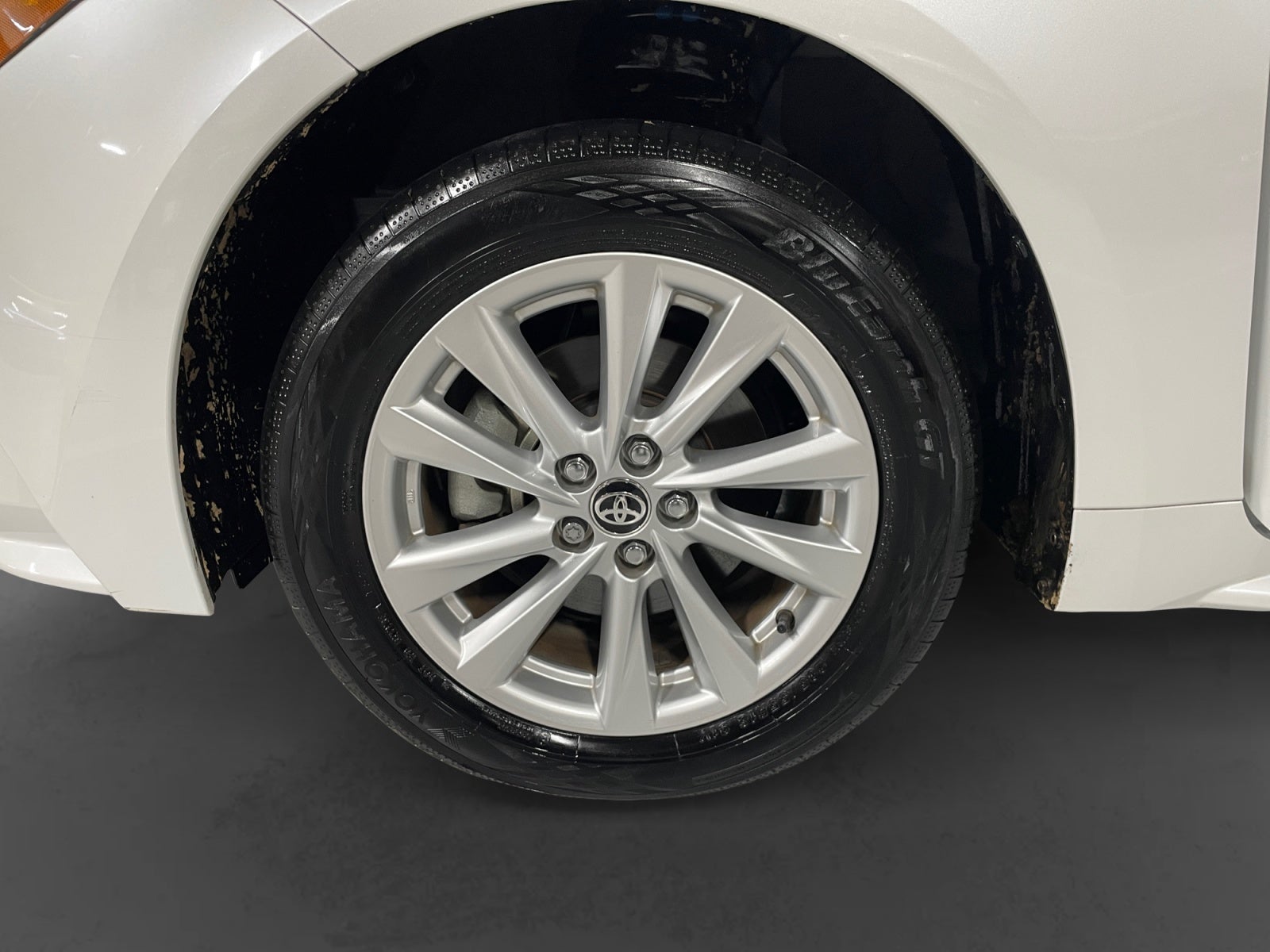2026 Toyota COROLLA XLE HEV
