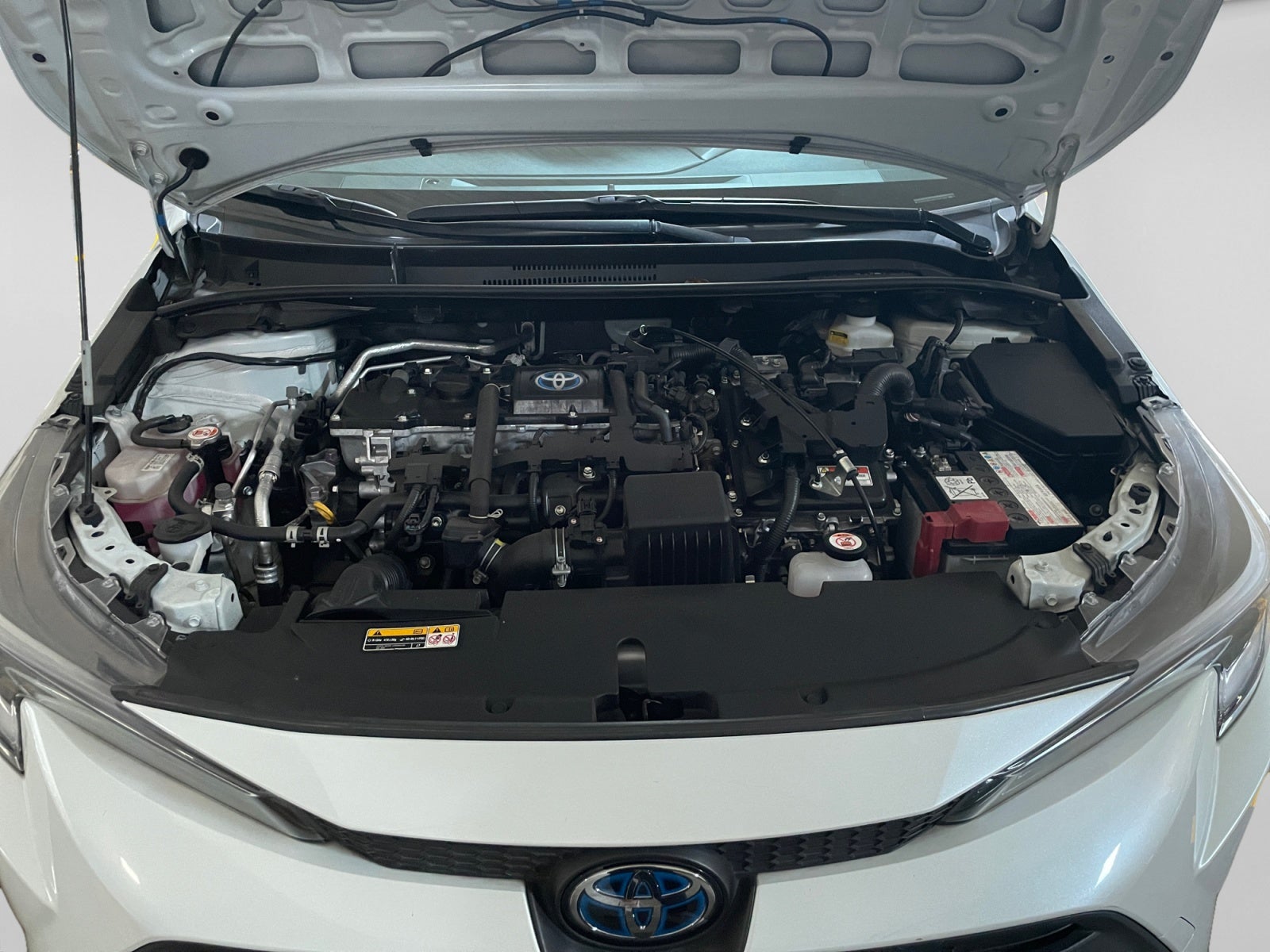2024 Toyota COROLLA XLE HEV
