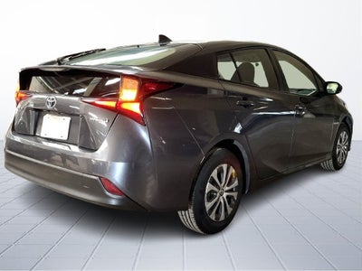 2022 Toyota PRIUS BASE