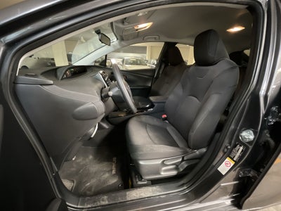 2022 Toyota PRIUS BASE