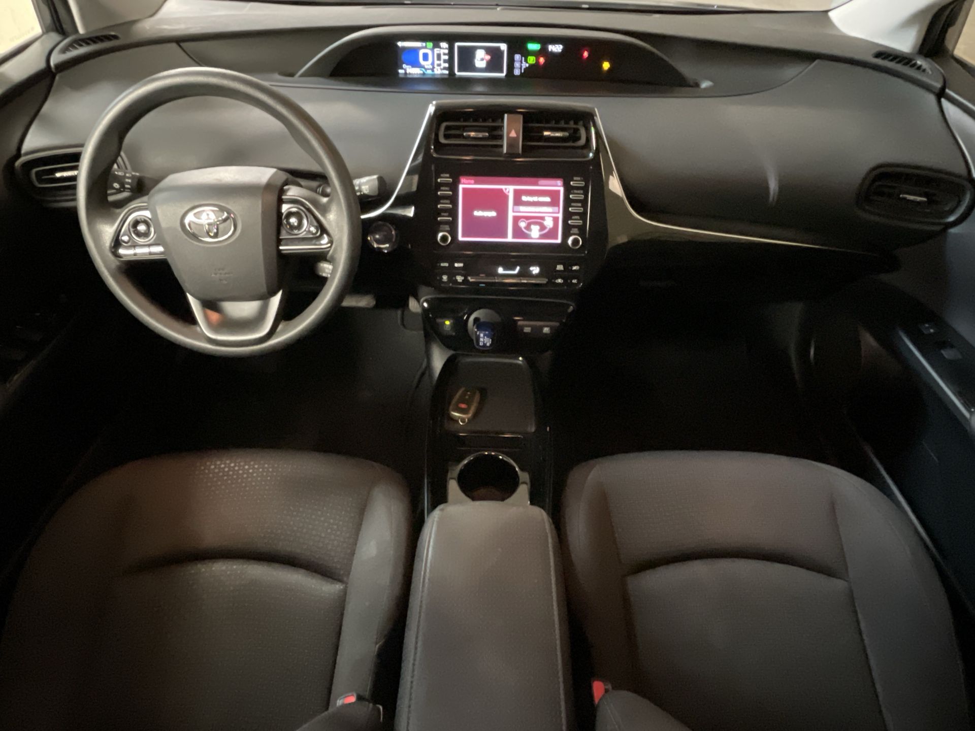 2022 Toyota PRIUS BASE