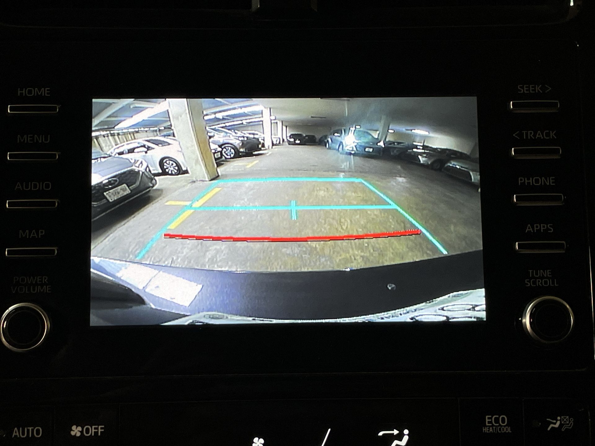 2022 Toyota PRIUS BASE