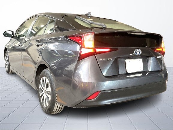 2022 Toyota PRIUS BASE