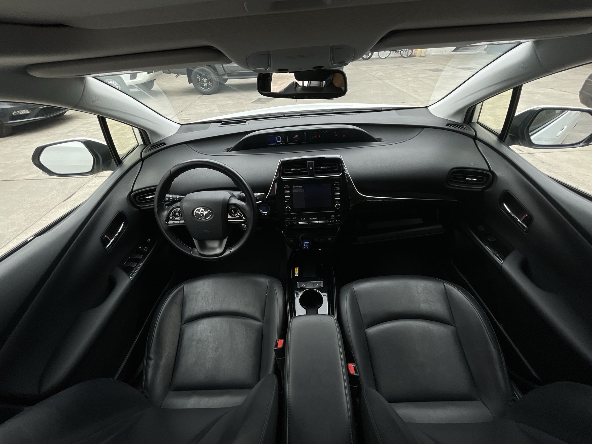 2021 Toyota PRIUS PREMIUM