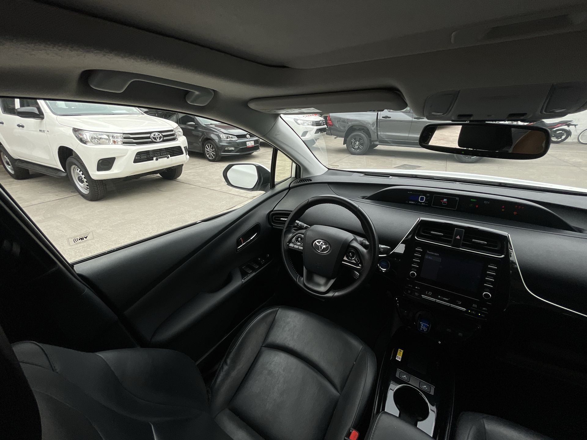 2021 Toyota PRIUS PREMIUM
