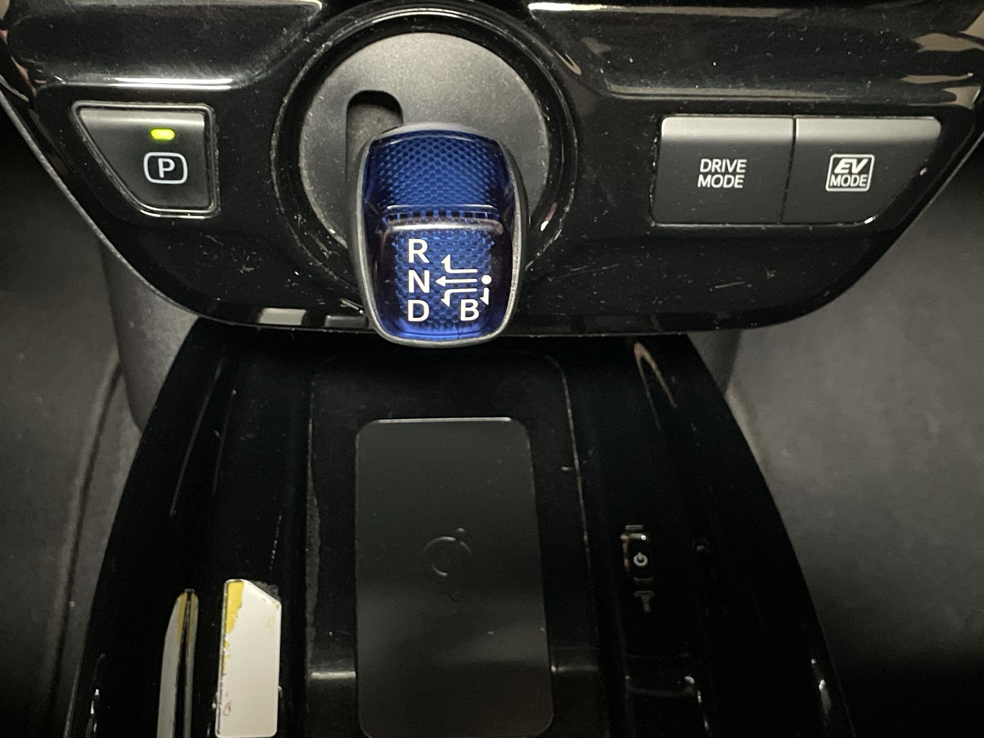 2022 Toyota PRIUS PREMIUM - BITONO