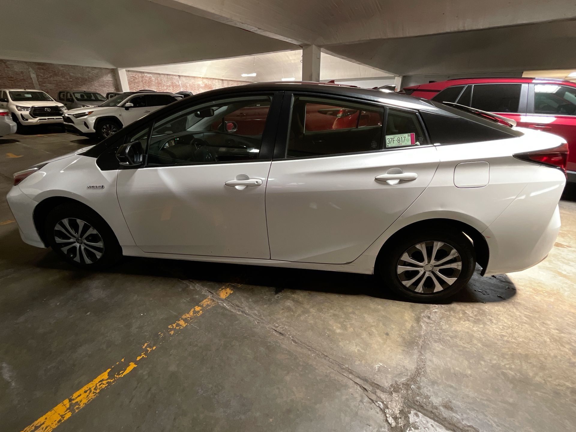 2022 Toyota PRIUS PREMIUM - BITONO