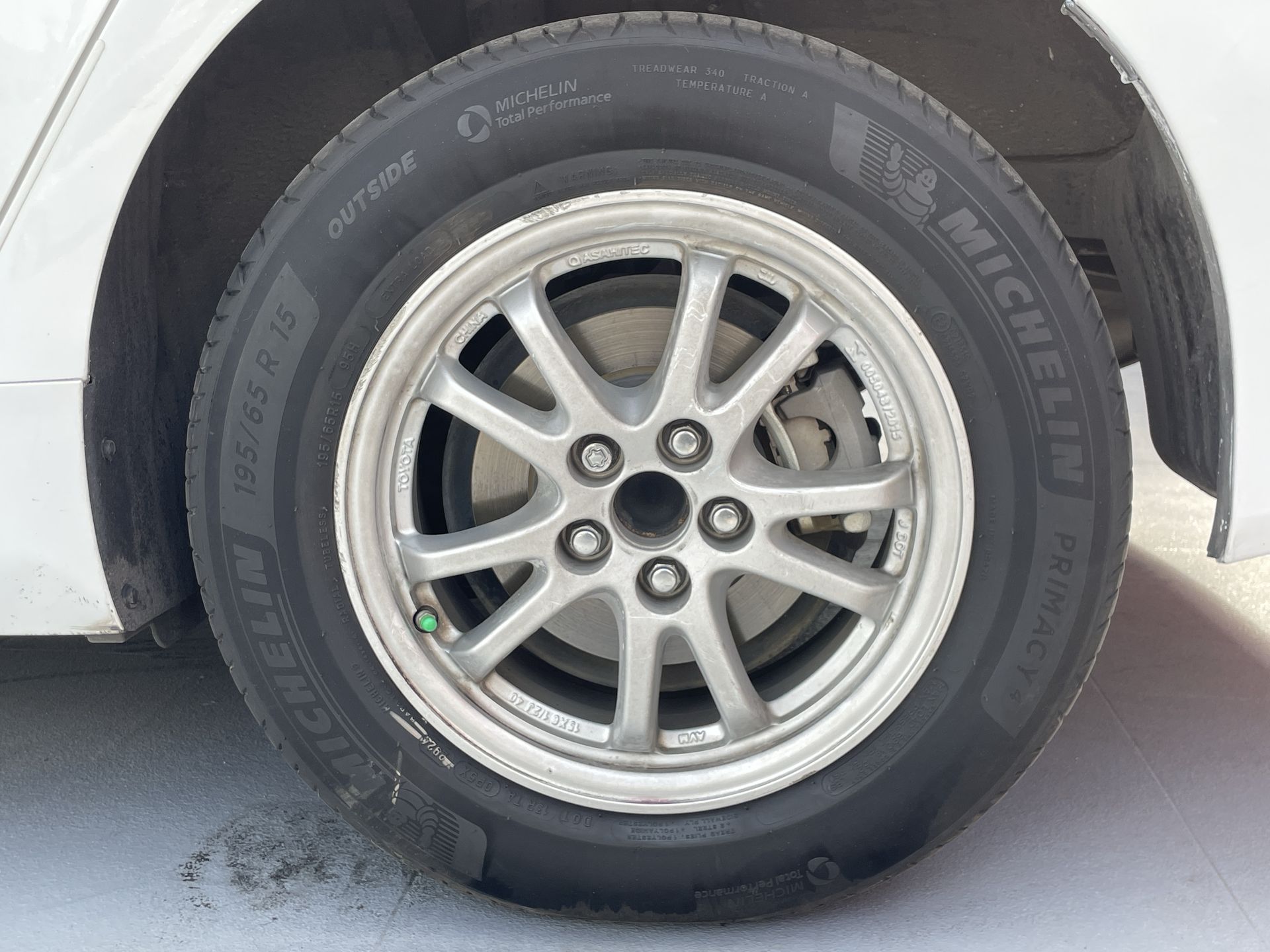 2020 Toyota PRIUS BASE BASE