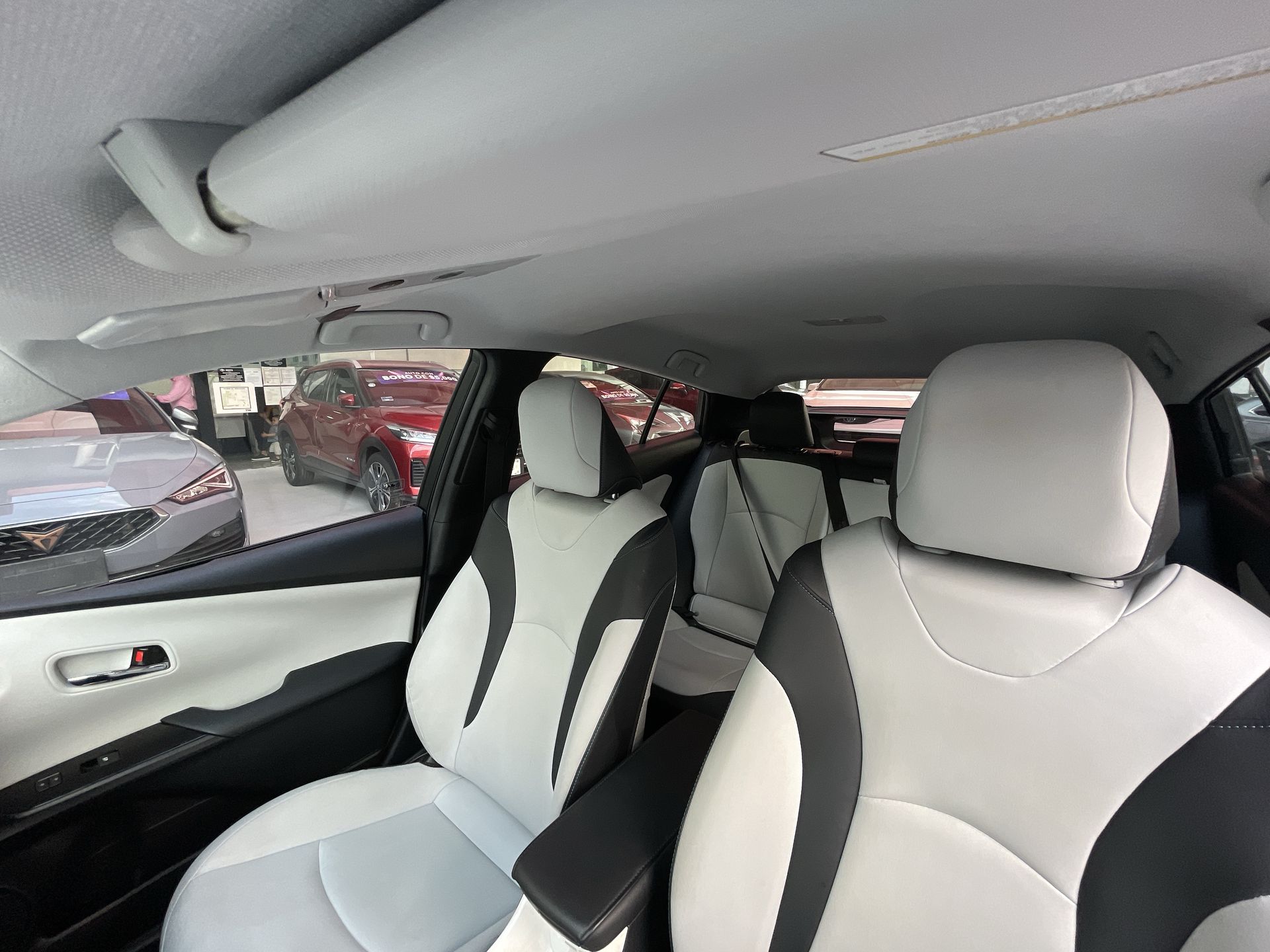 2017 Toyota PRIUS BASE PREMIUM CVT