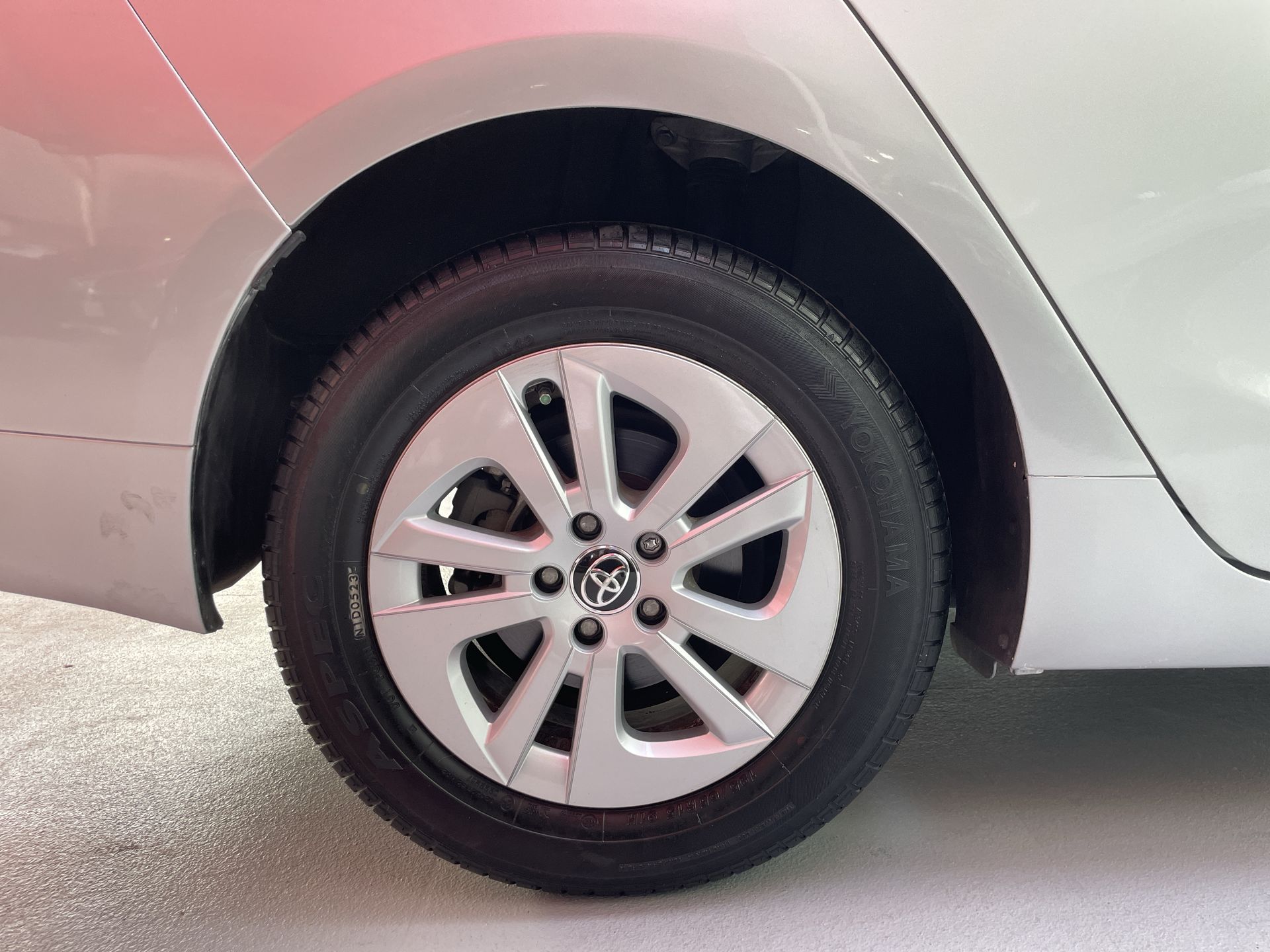 2017 Toyota PRIUS BASE PREMIUM CVT