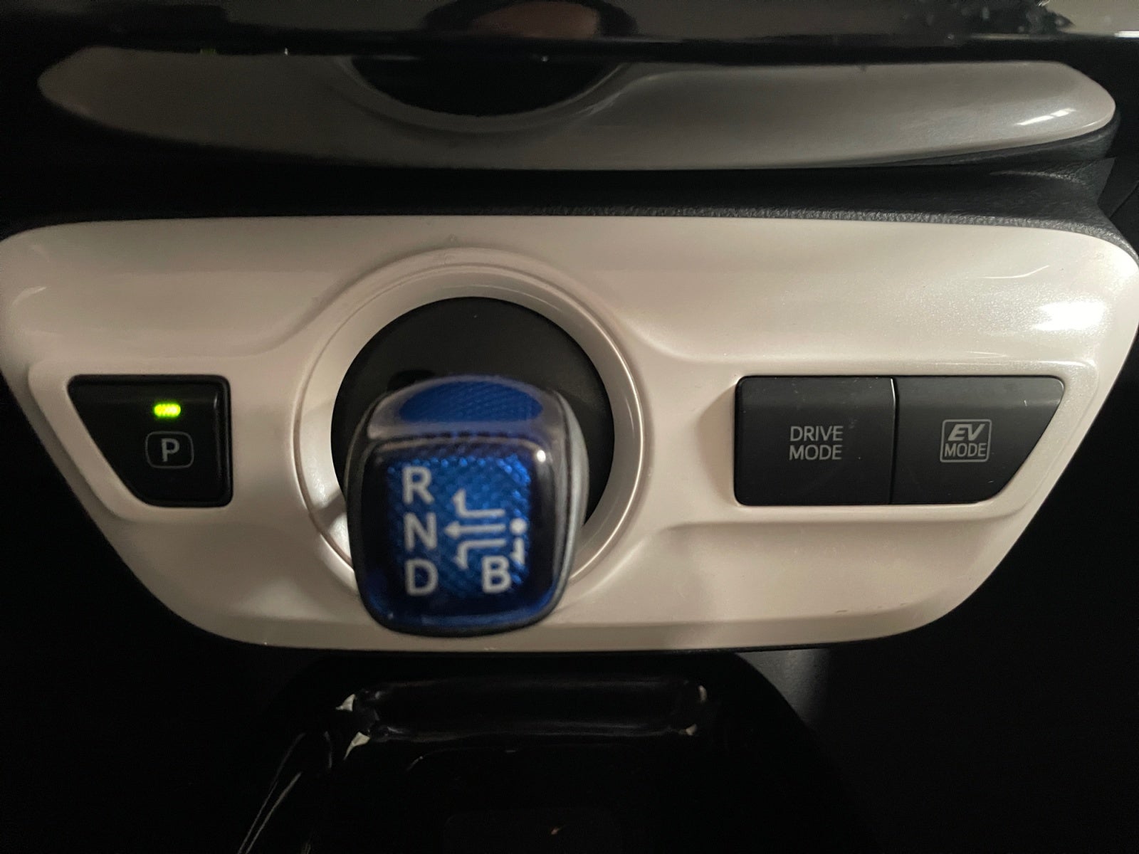 2017 Toyota PRIUS BASE PREMIUM CVT