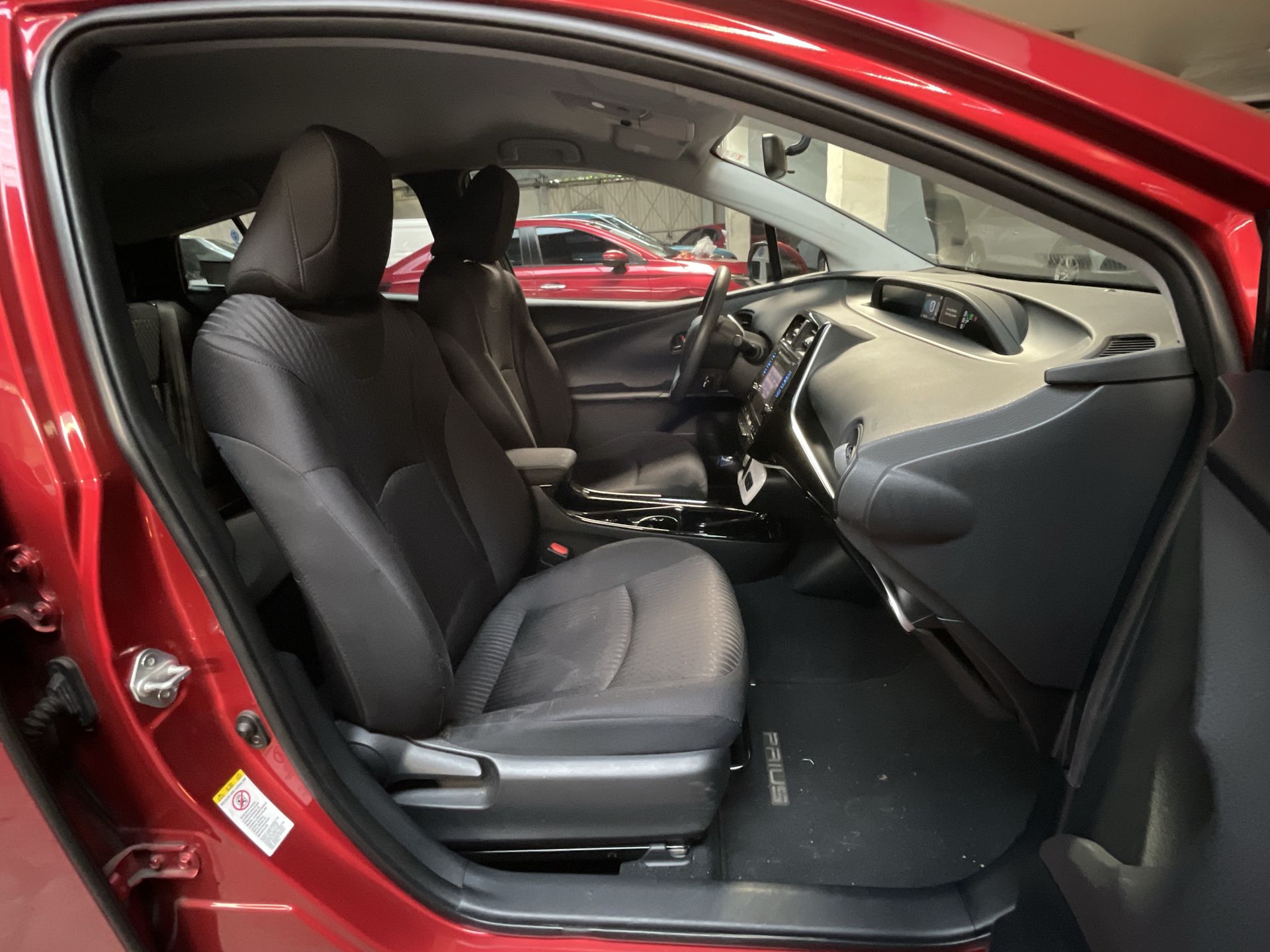 2017 Toyota PRIUS BASE BASE CVT