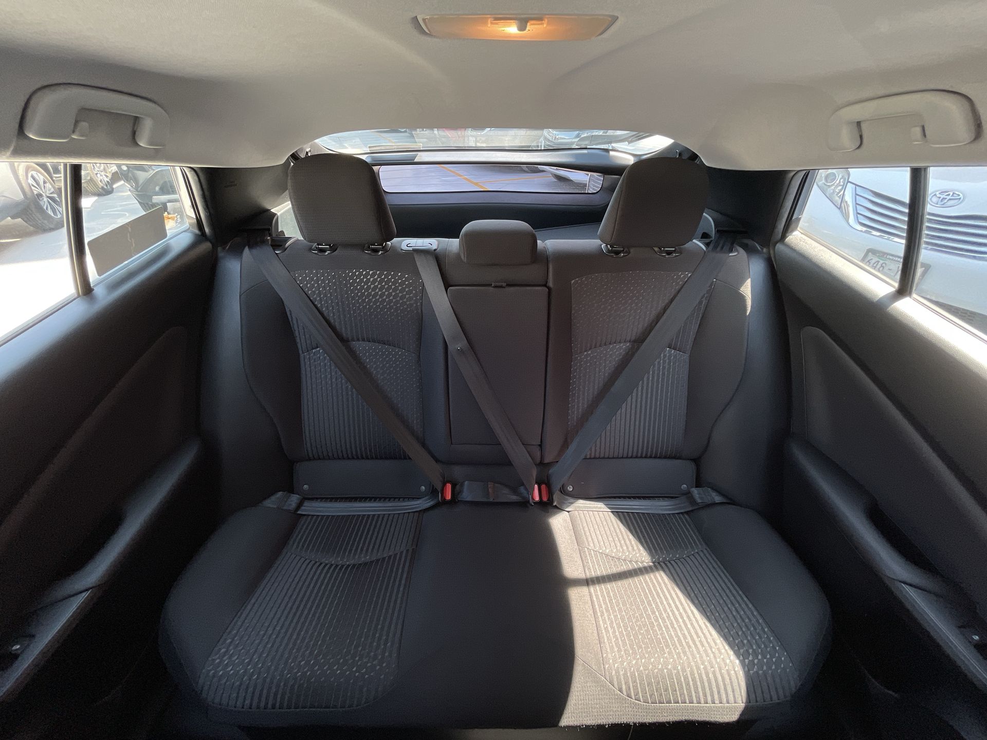 2017 Toyota PRIUS BASE CVT