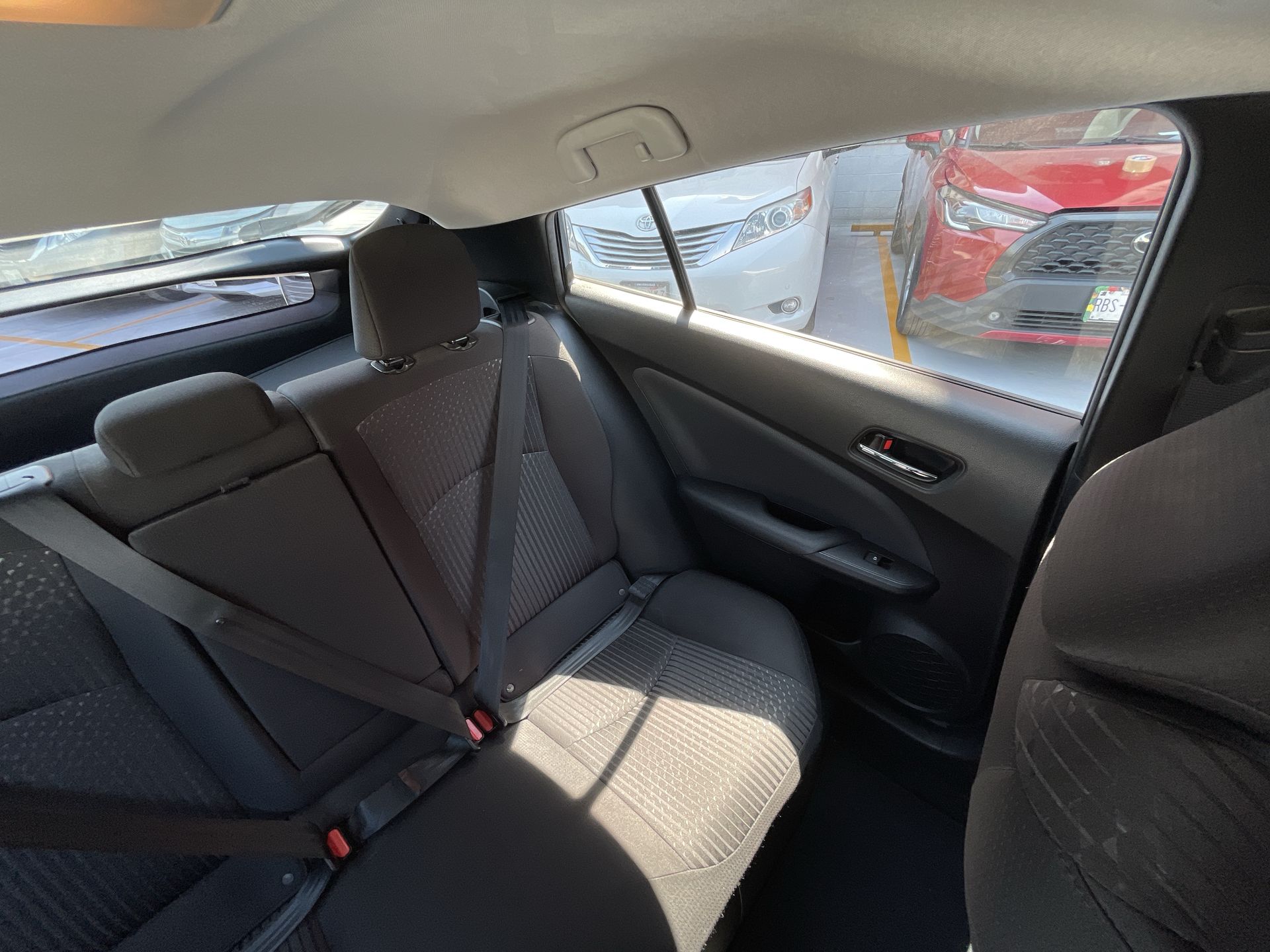 2017 Toyota PRIUS BASE CVT