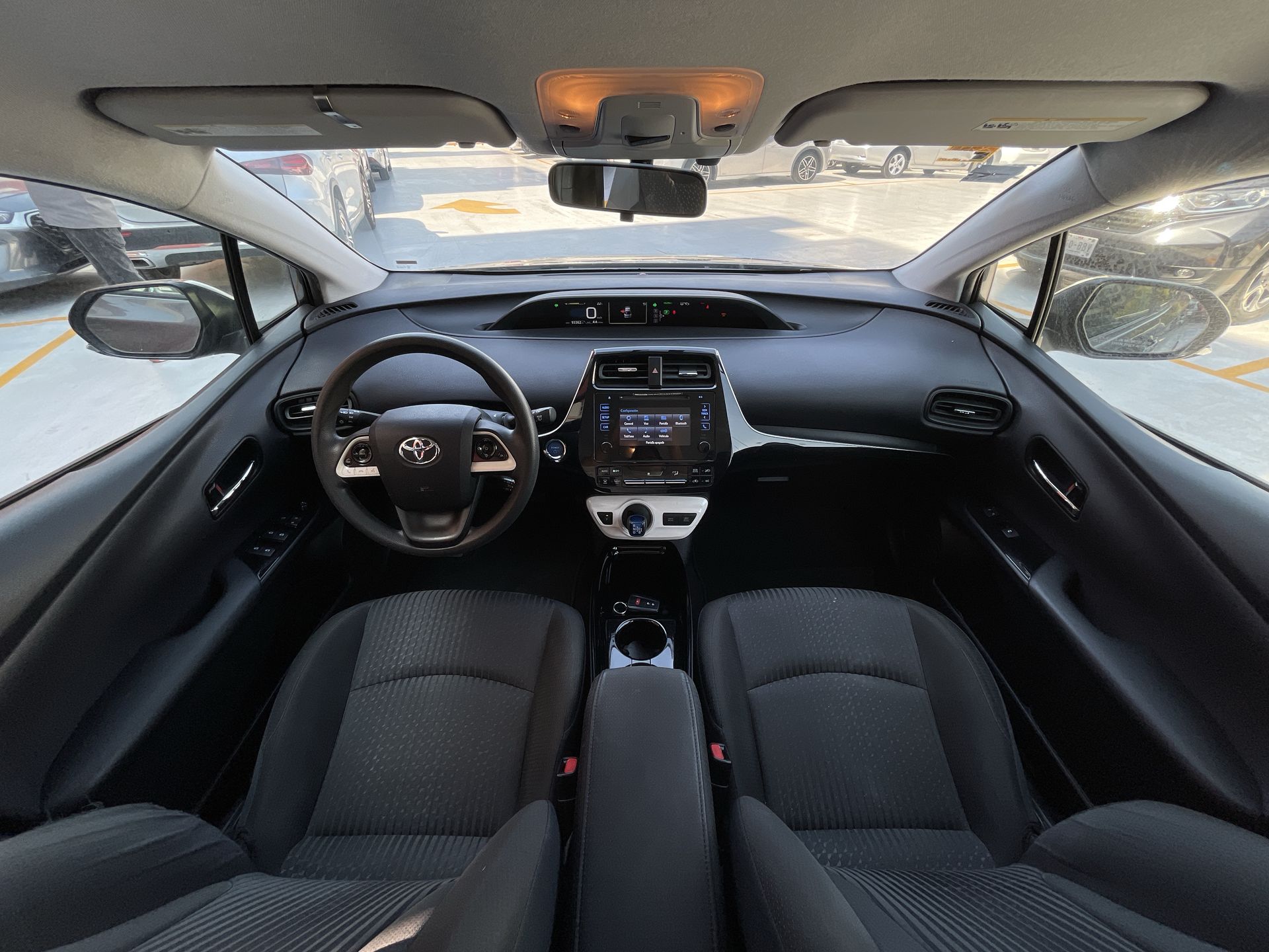 2017 Toyota PRIUS BASE CVT