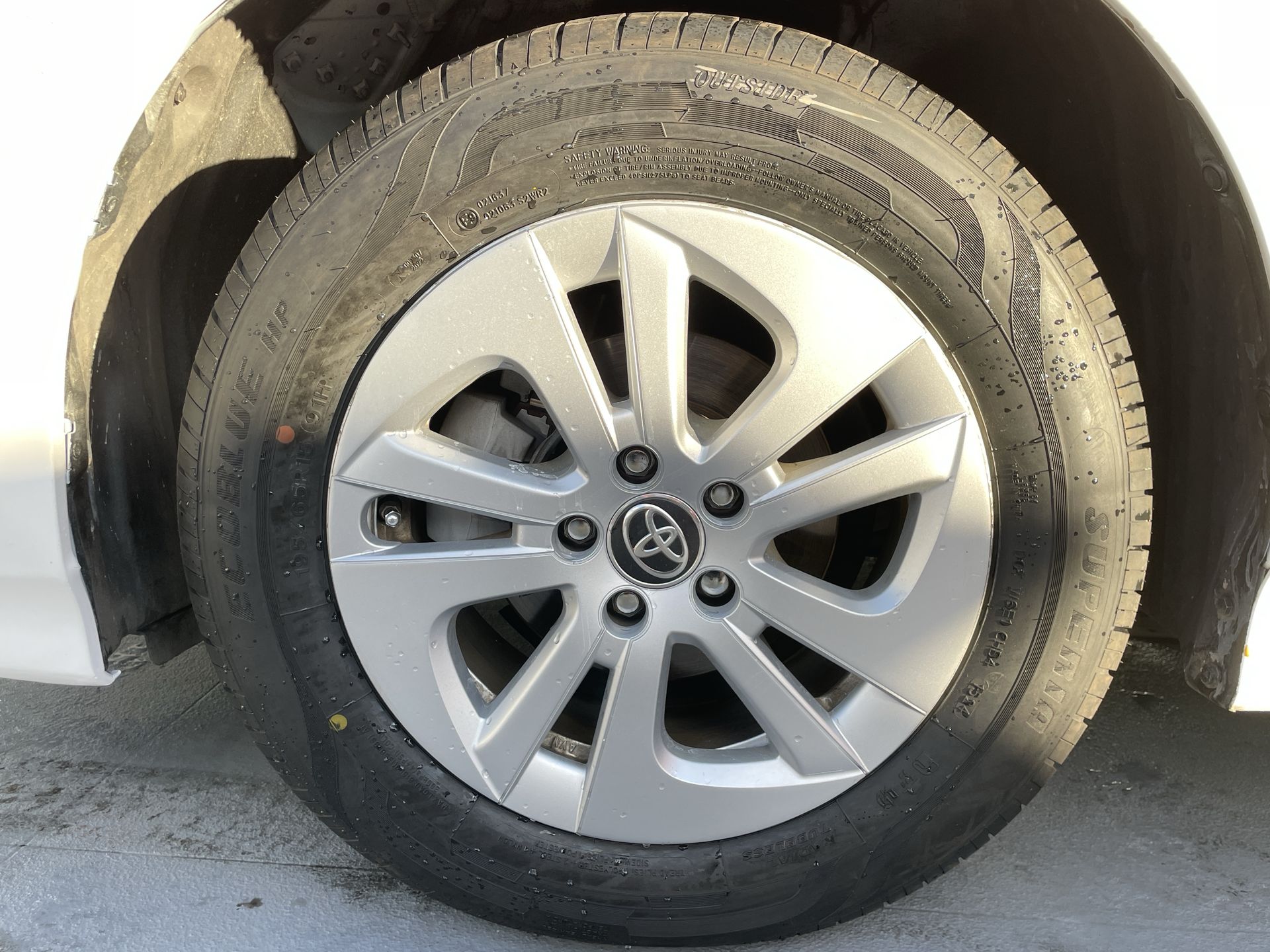 2018 Toyota PRIUS PREMIUM AT