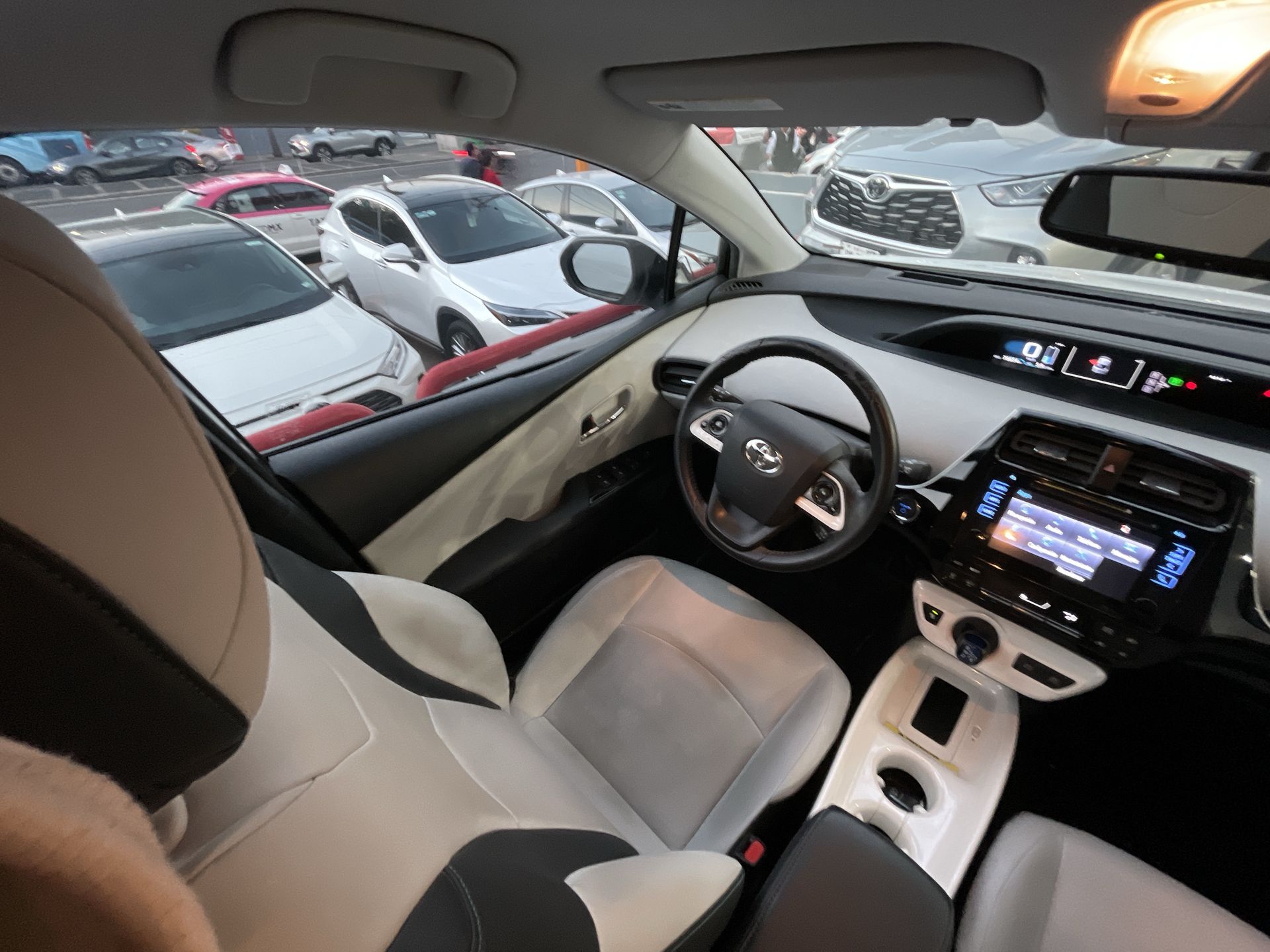 2017 Toyota PRIUS BASE PREMIUM CVT