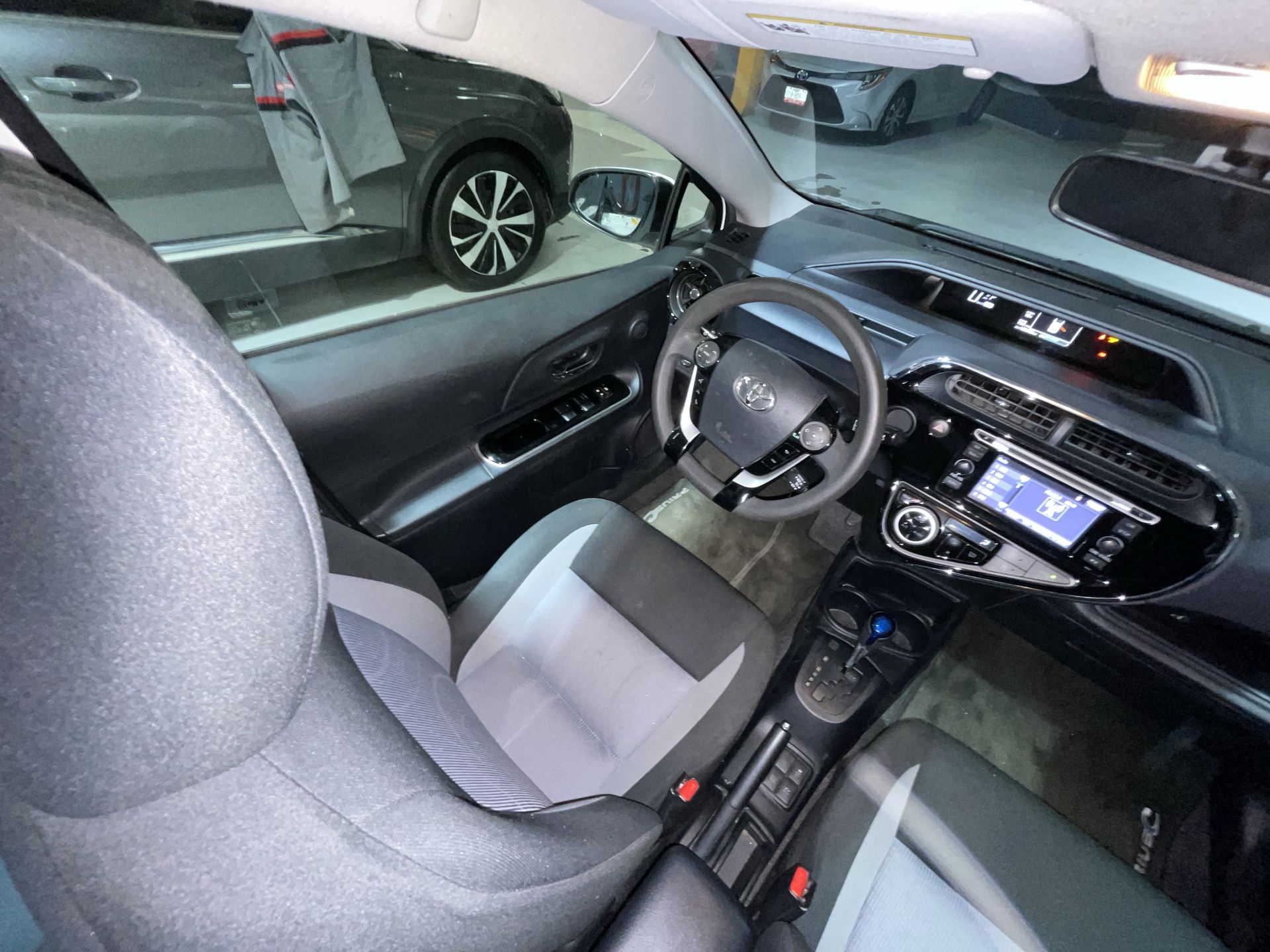 2018 Toyota PRIUS 1.5 HYBRID AUTO