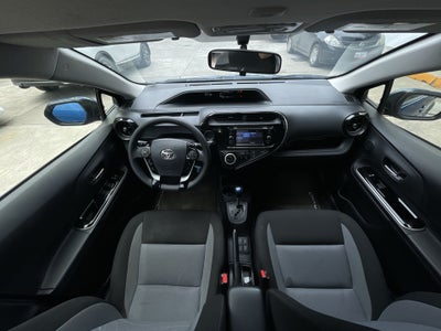 2021 Toyota PRIUS PRIUS C
