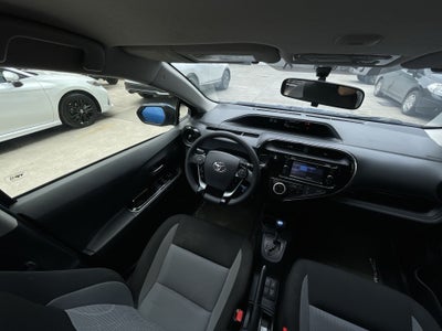 2021 Toyota PRIUS PRIUS C