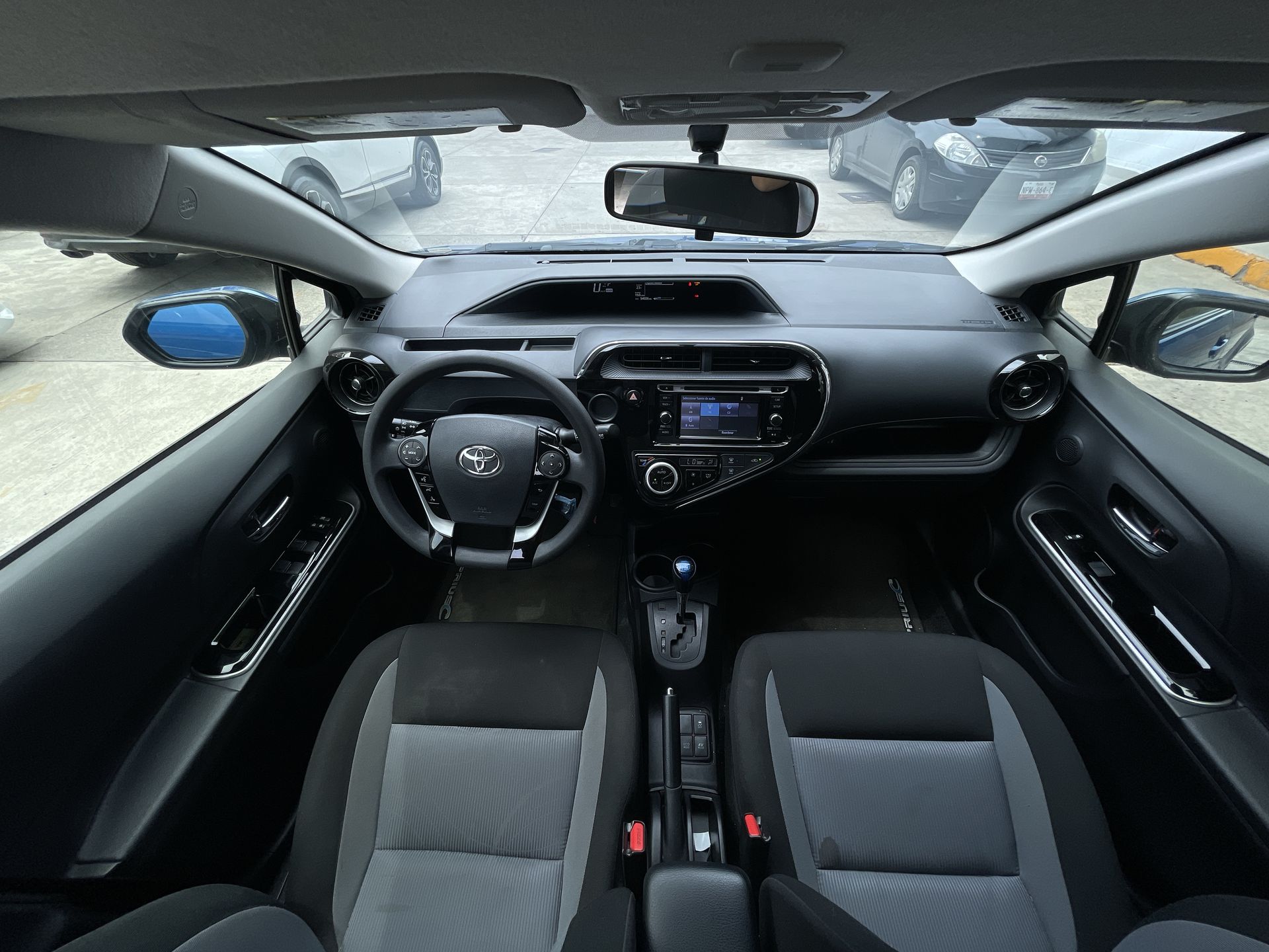 2021 Toyota PRIUS PRIUS C