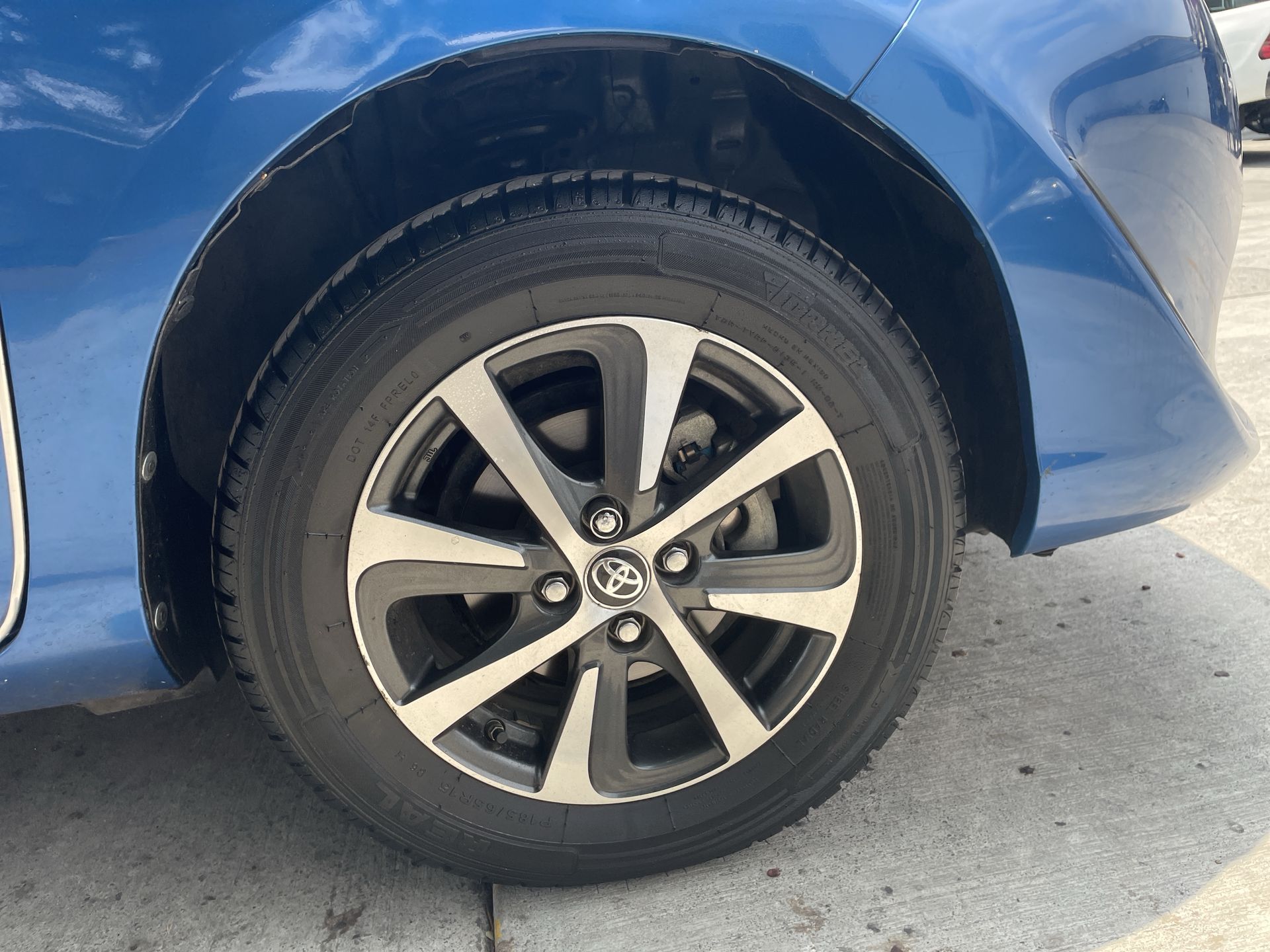 2021 Toyota PRIUS PRIUS C