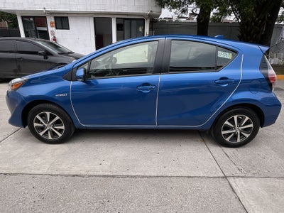 2021 Toyota PRIUS PRIUS C