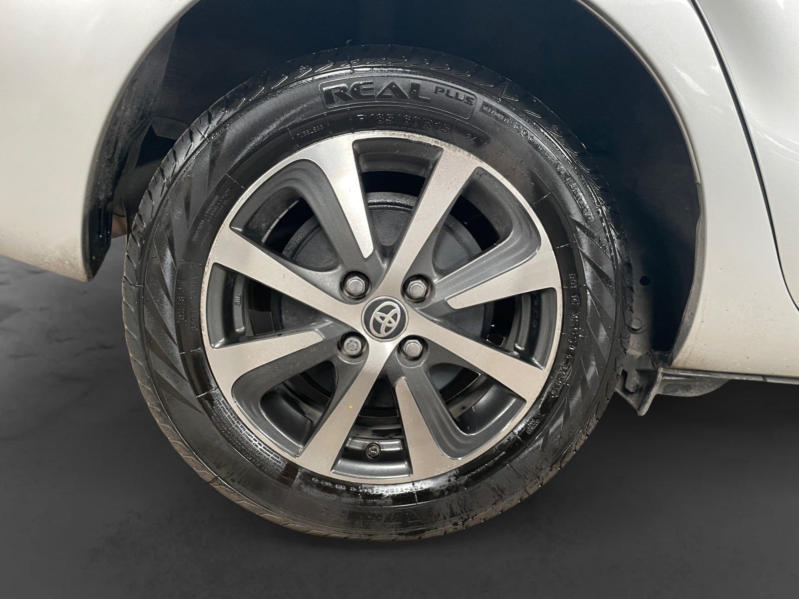 2018 Toyota PRIUS 1.5 HYBRID AUTO