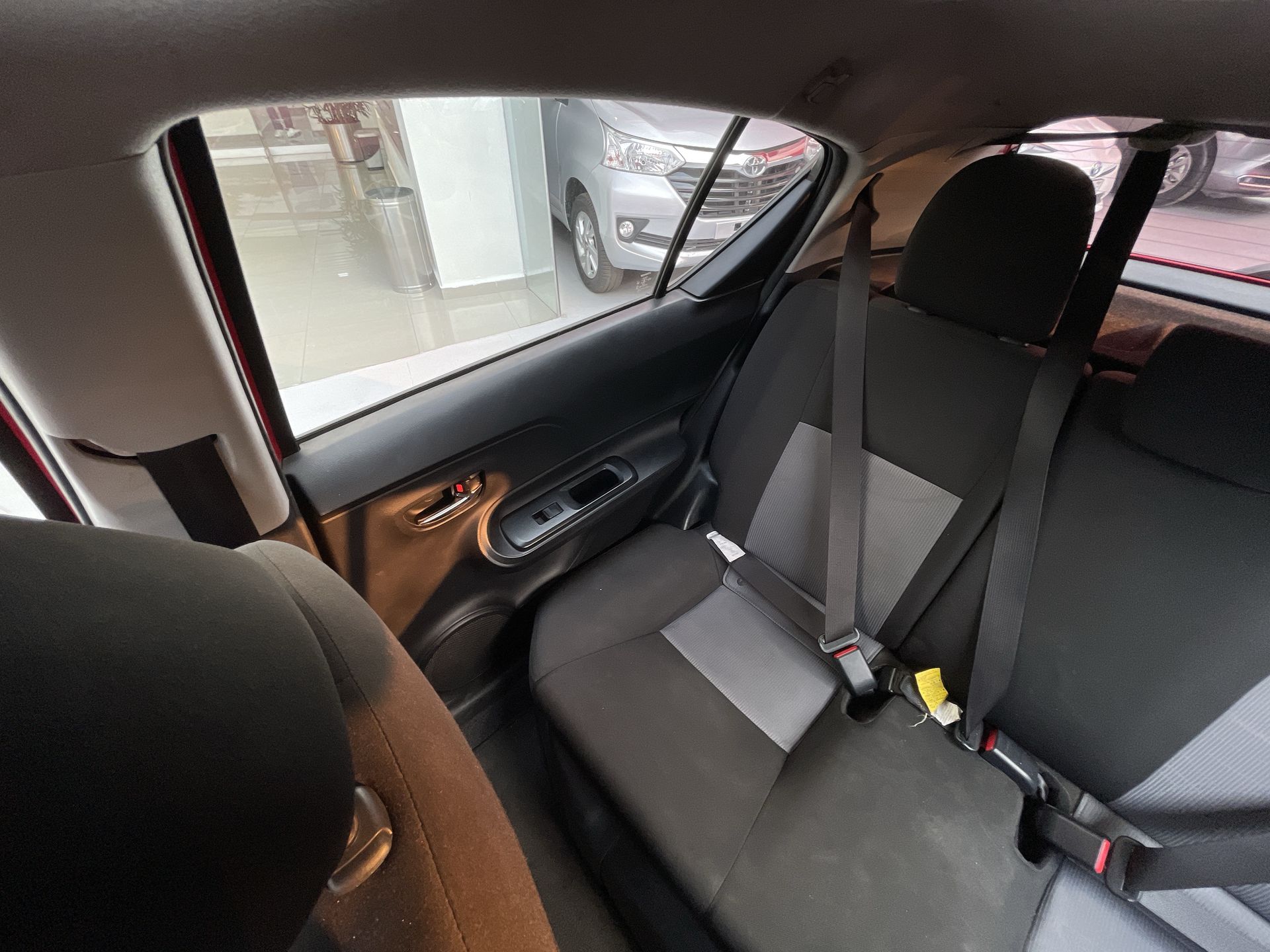 2021 Toyota PRIUS PRIUS C