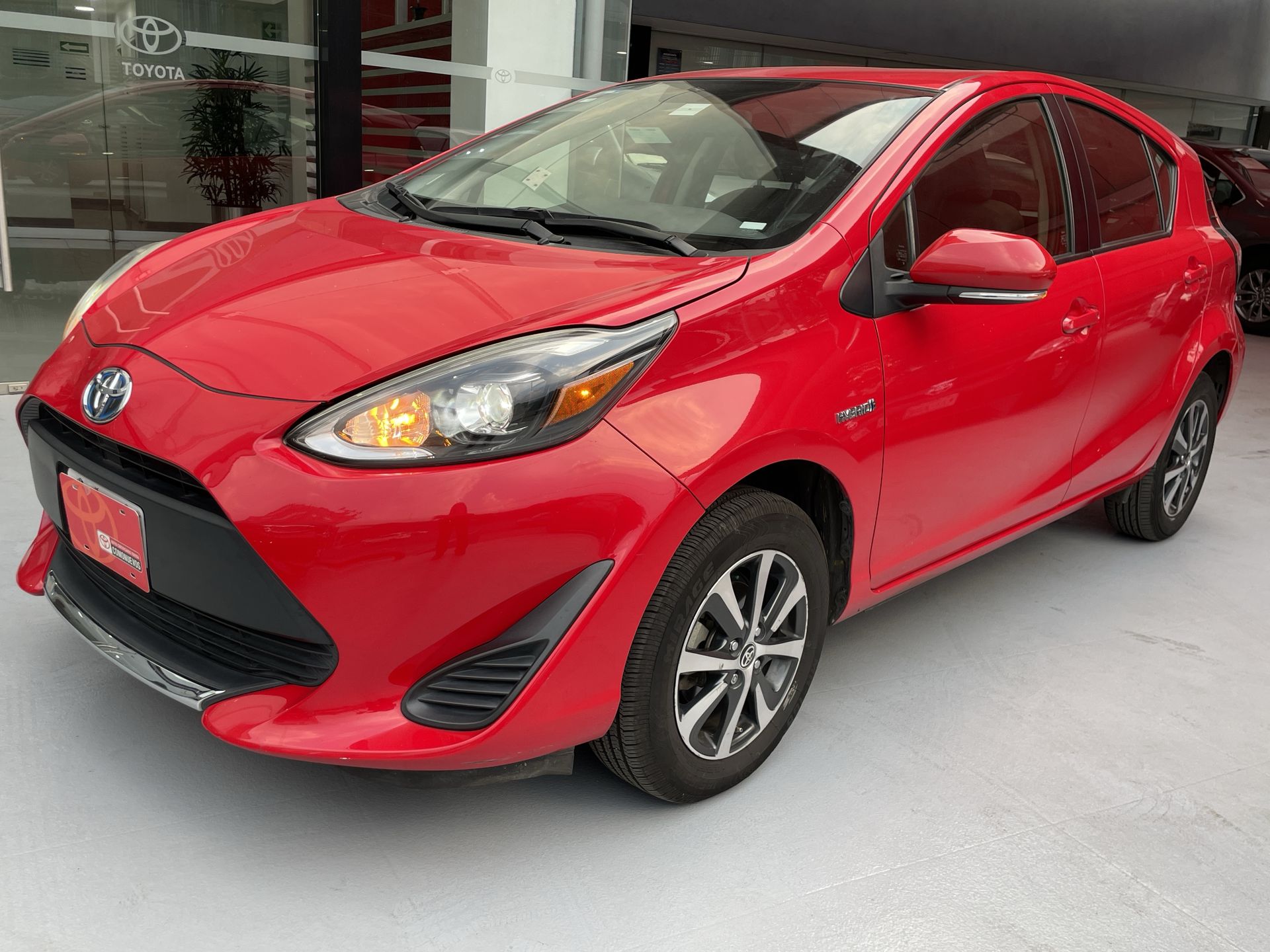 2021 Toyota PRIUS PRIUS C