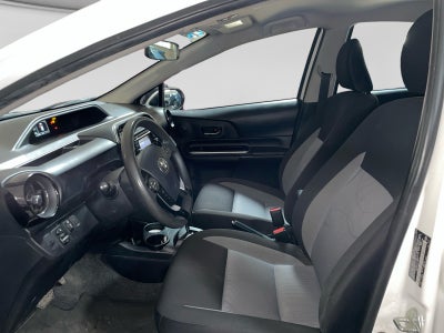 2021 Toyota PRIUS BASE PRIUS C