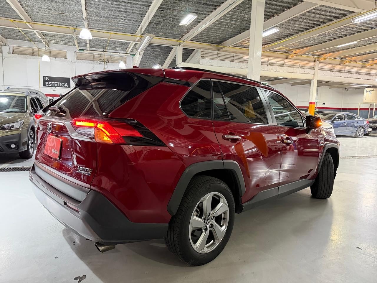 2020 Toyota RAV4 RAV4 FWD LIMITED HV