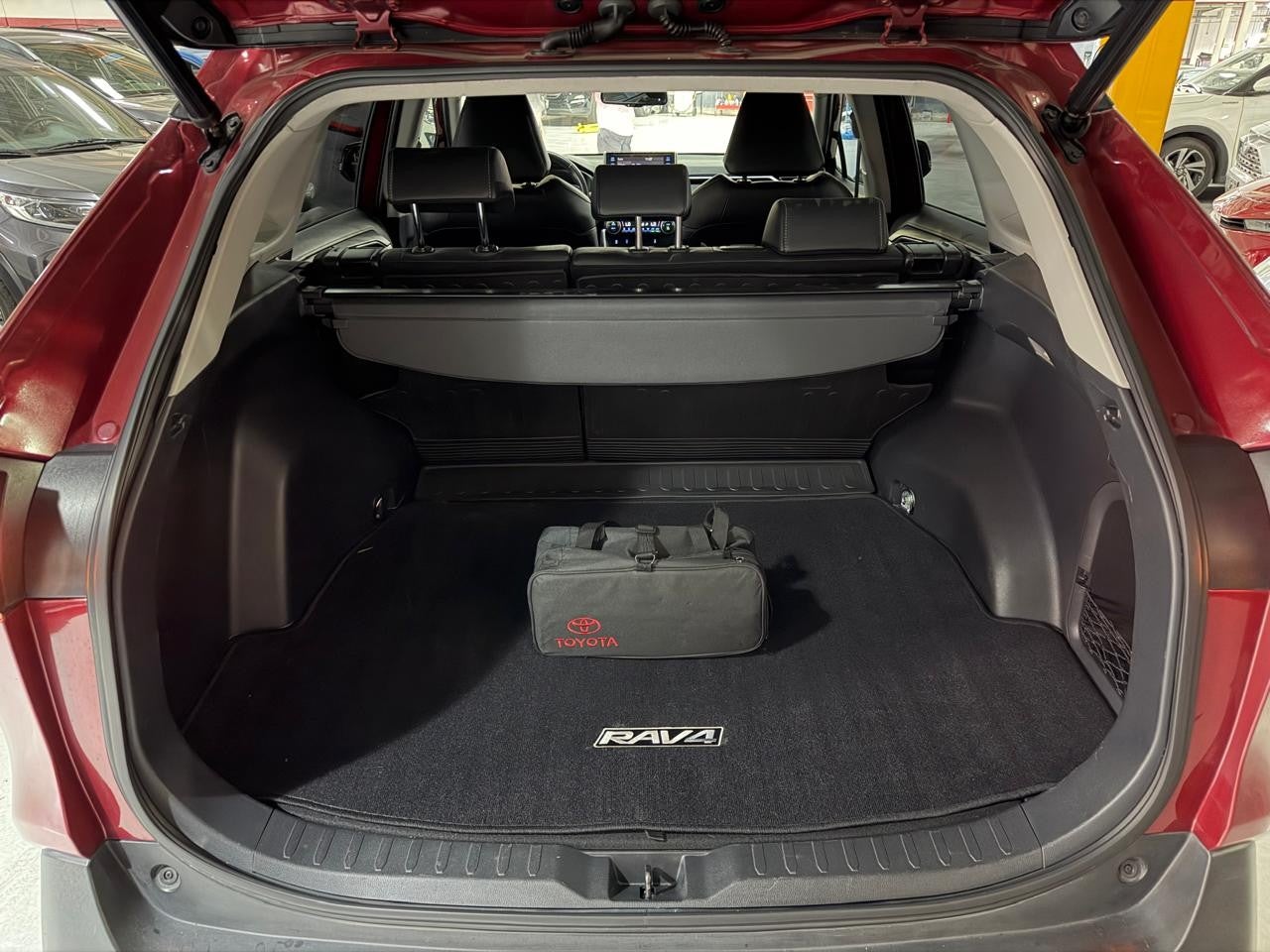 2020 Toyota RAV4 RAV4 FWD LIMITED HV