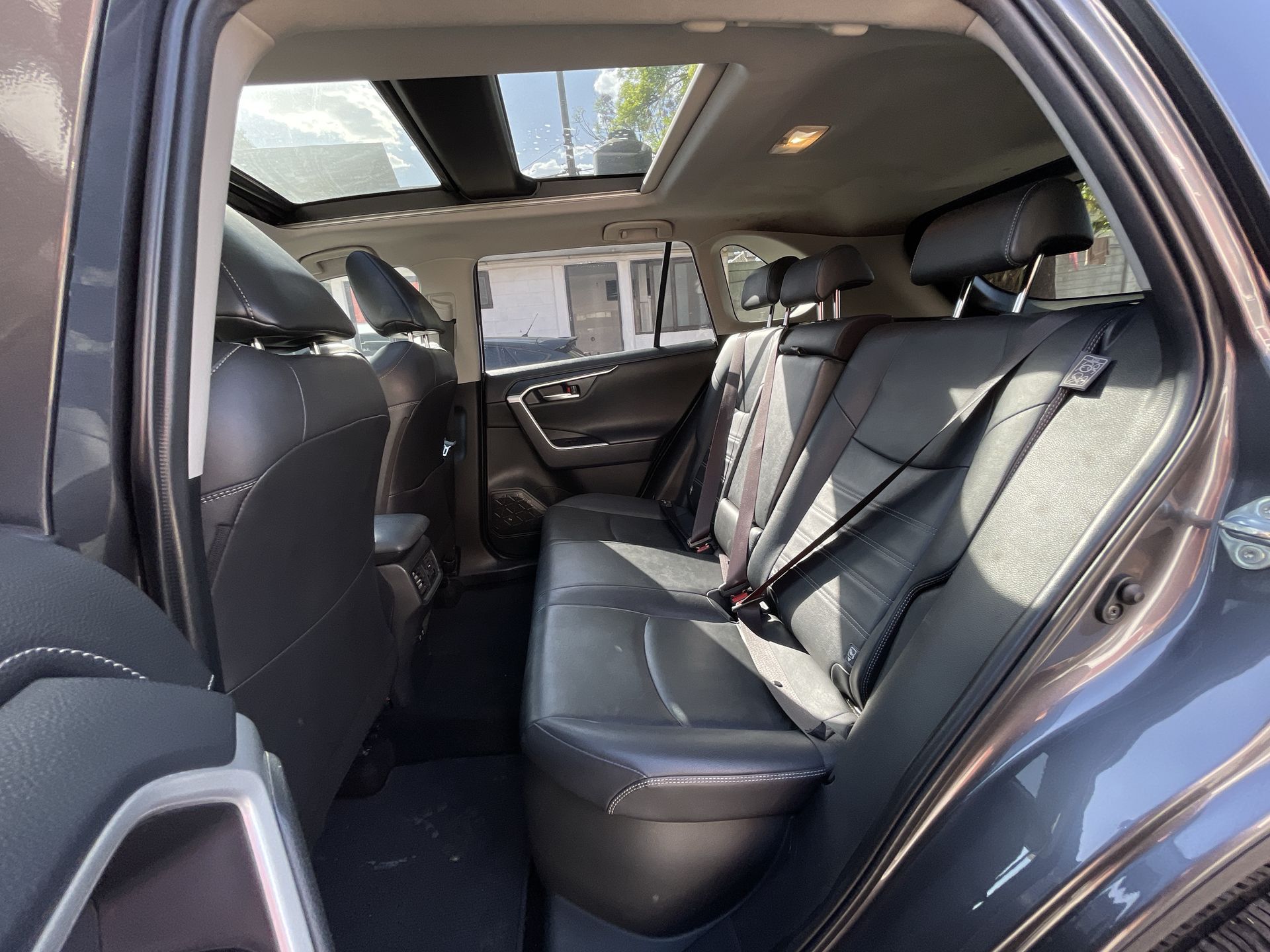 2019 Toyota RAV4 2.5 LIMITED HYBRID AT