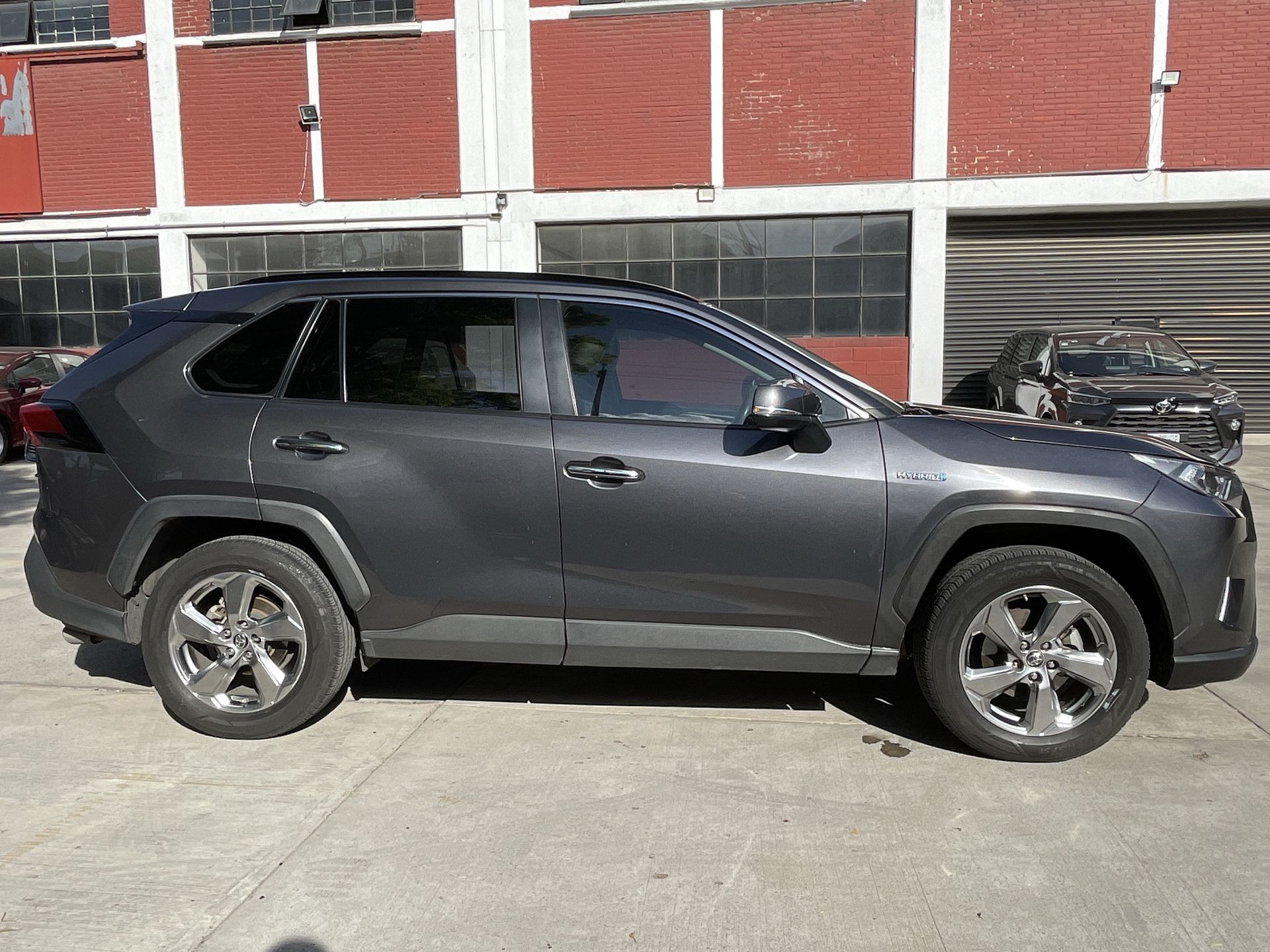 2019 Toyota RAV4 2.5 LIMITED HYBRID AT
