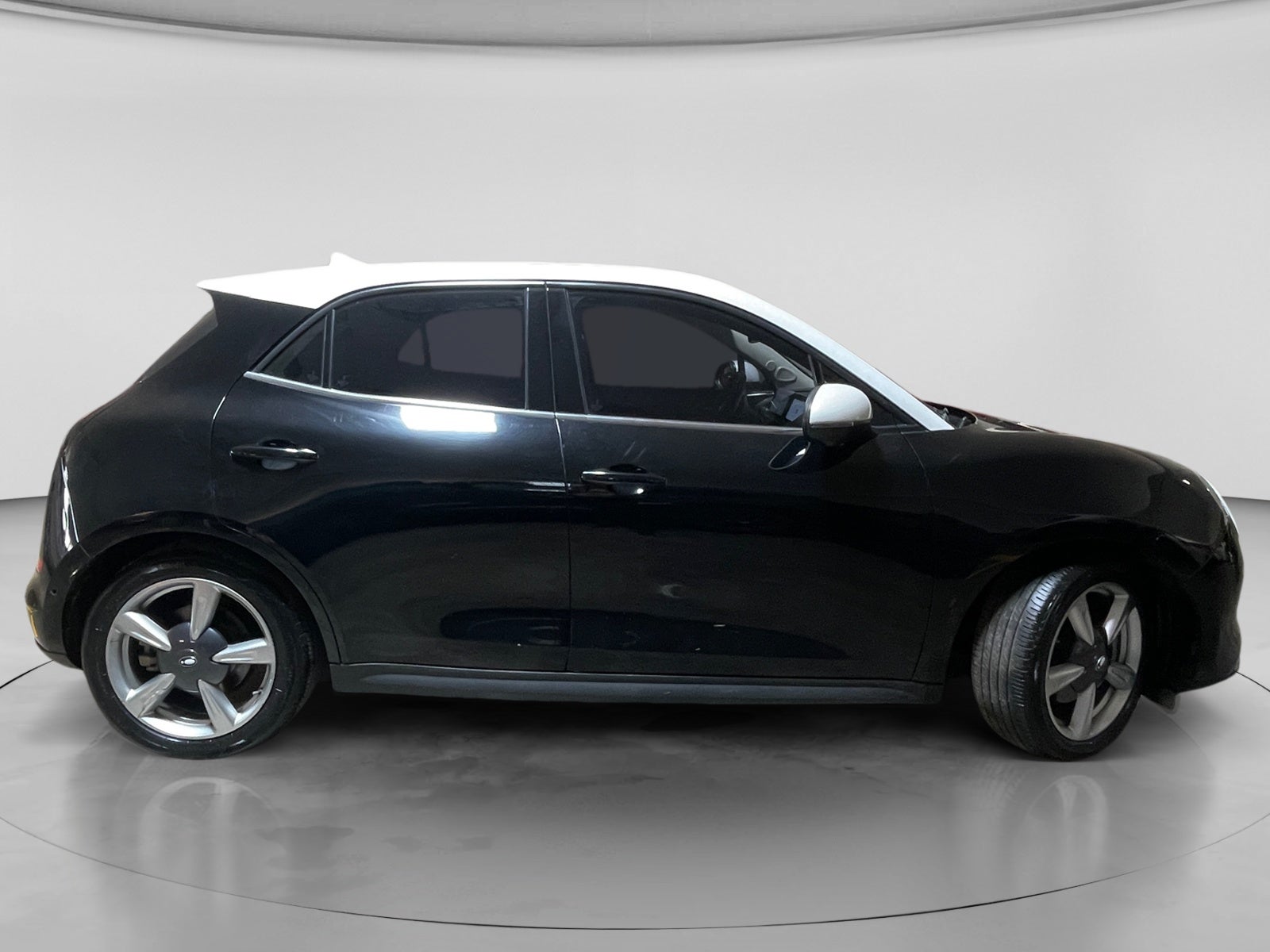 2025 GWM   GREAT WALL MOTORS ORA 63KWH LUXURY