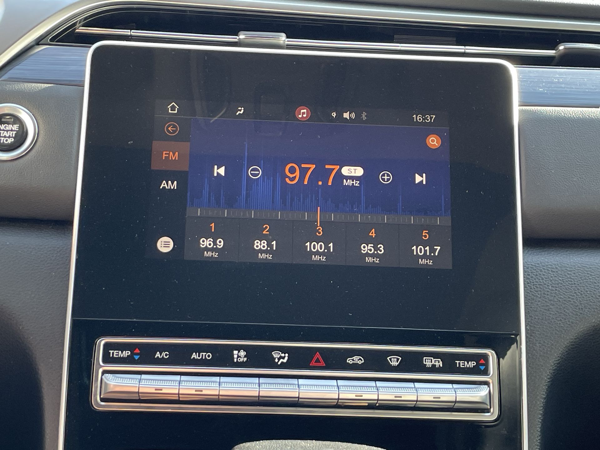 2023 Dodge JOURNEY GT