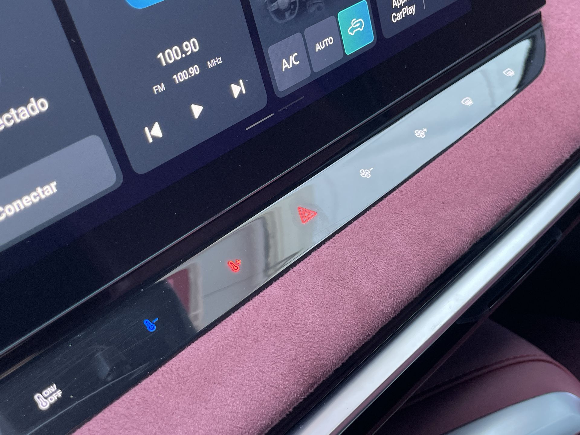 2025 MG MG TF 2.0T LUX TROPHY AT