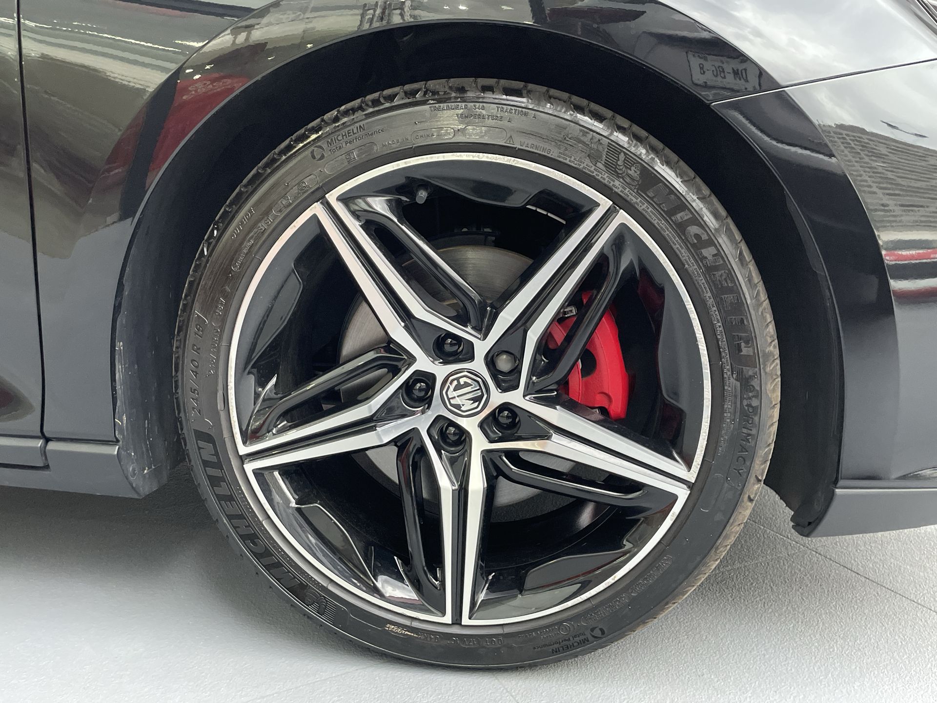 2025 MG MG TF 2.0T LUX TROPHY AT