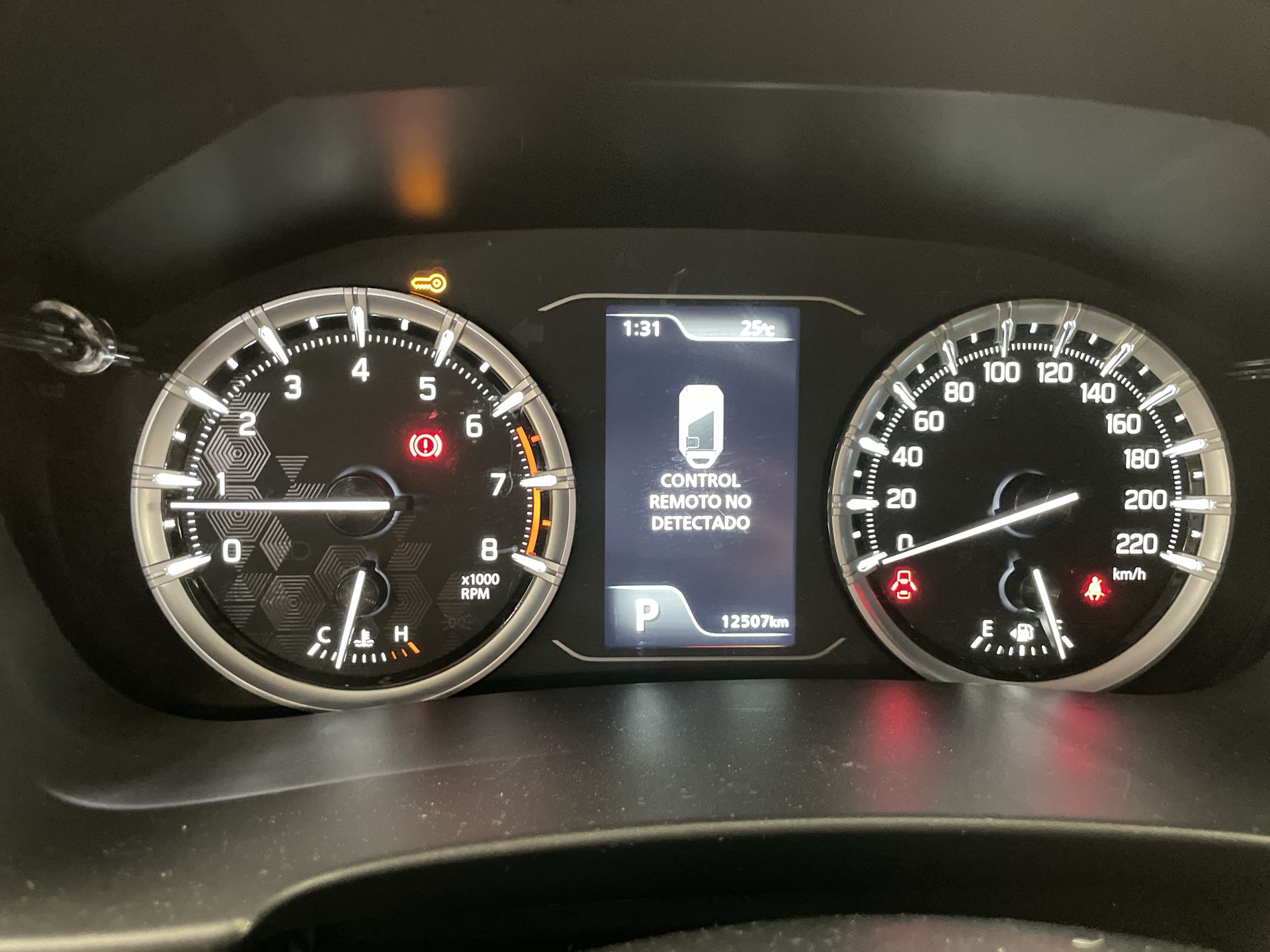 2024 SUZUKI GRAND VITARA BOOSTERGREEN GLX