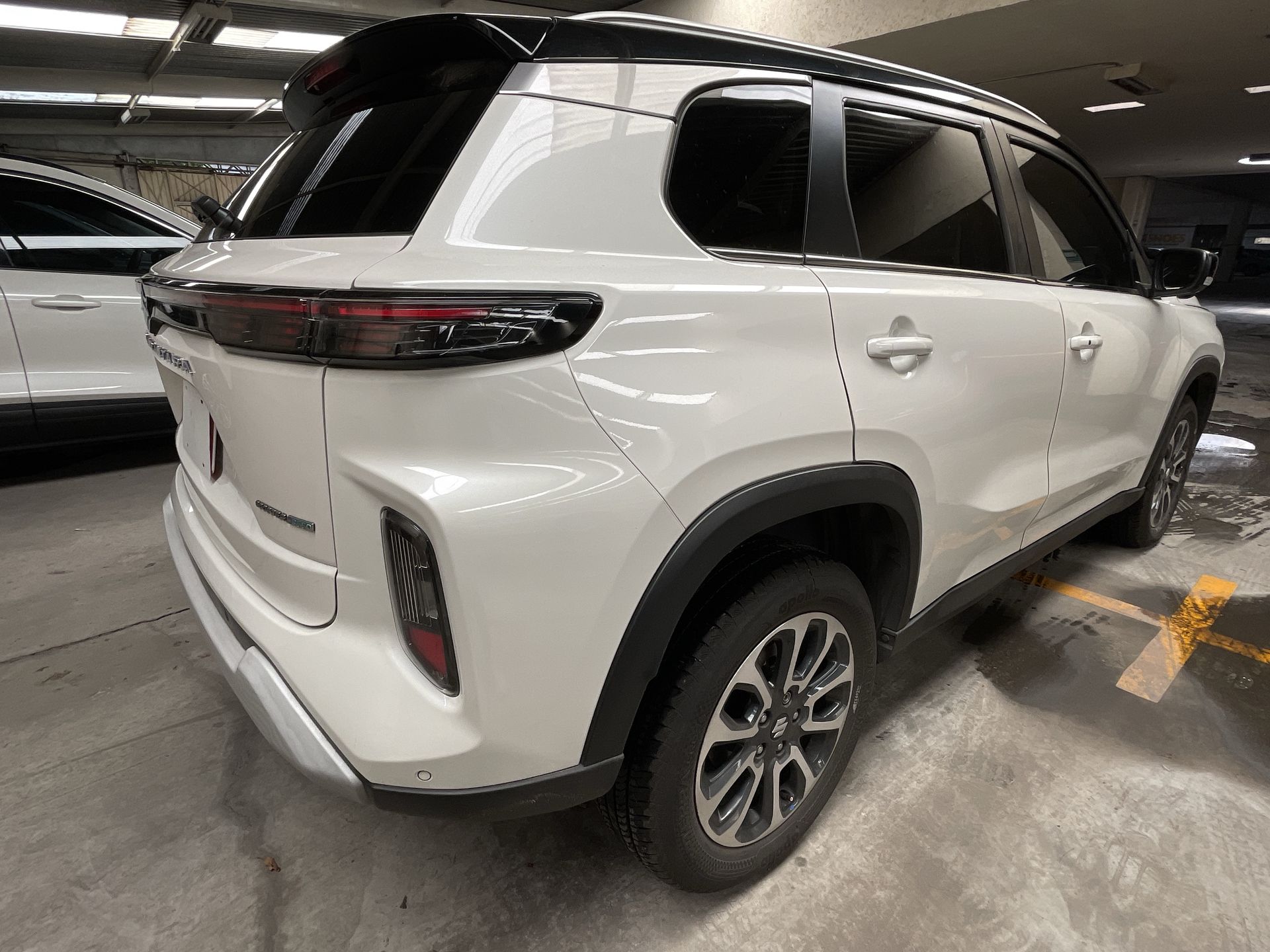 2024 SUZUKI GRAND VITARA BOOSTERGREEN GLX