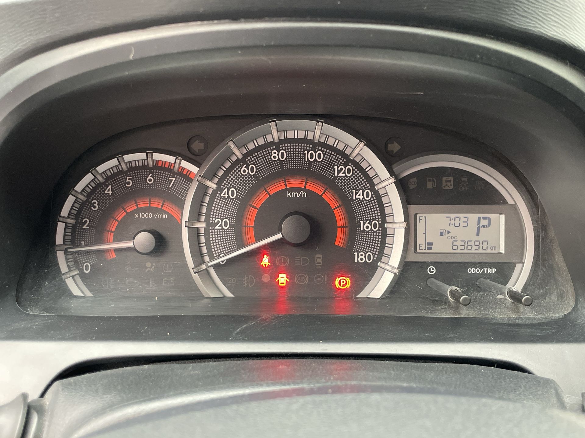 2018 Toyota AVANZA 1.5 XLE AT