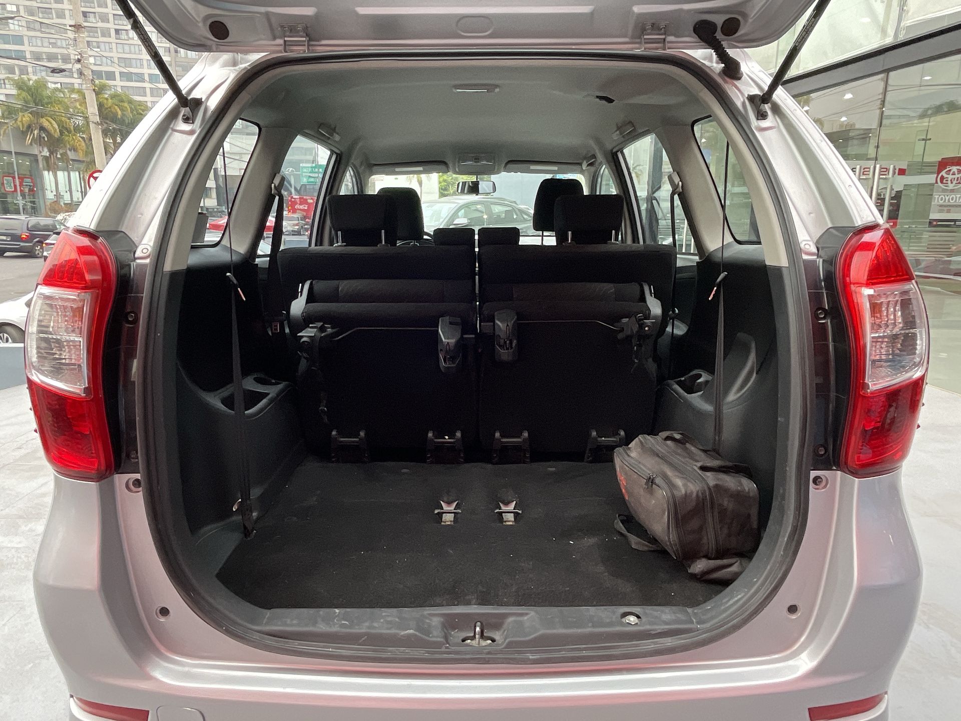 2018 Toyota AVANZA 1.5 XLE AT