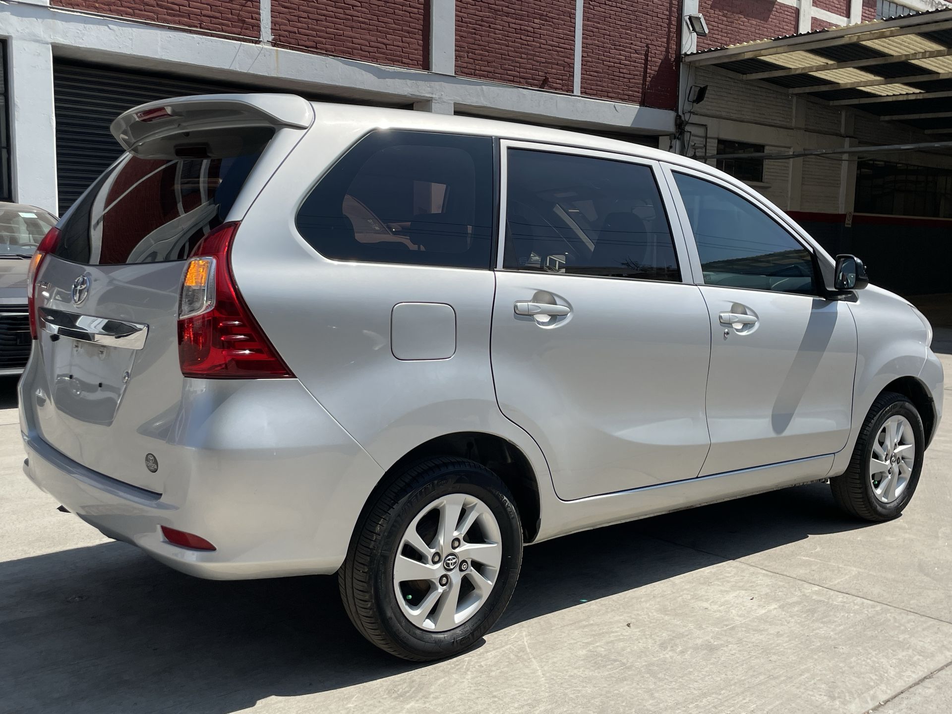2019 Toyota AVANZA 1.5 XLE AT