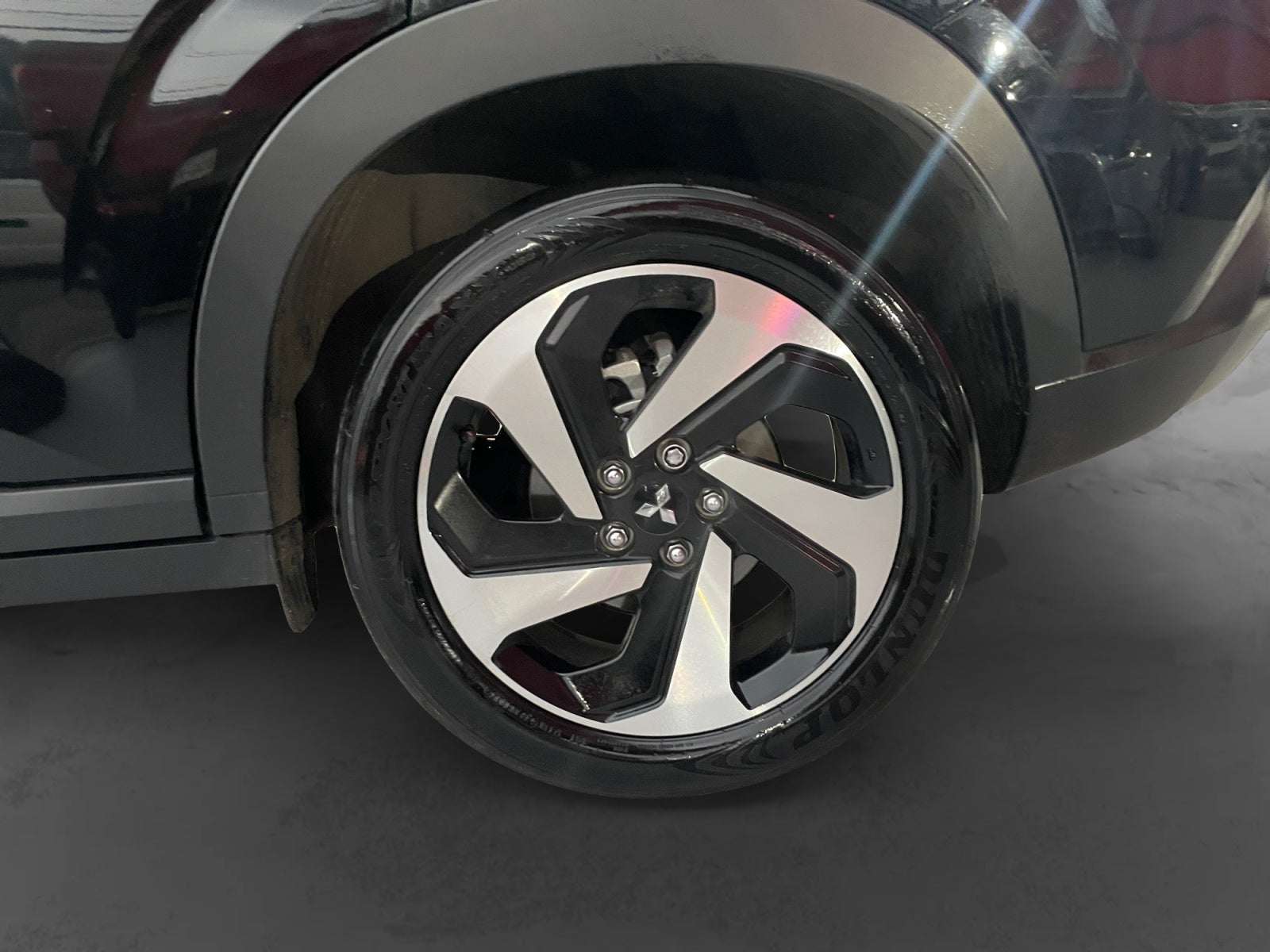 2025 Mitsubishi OUTLANDER SE PLUS