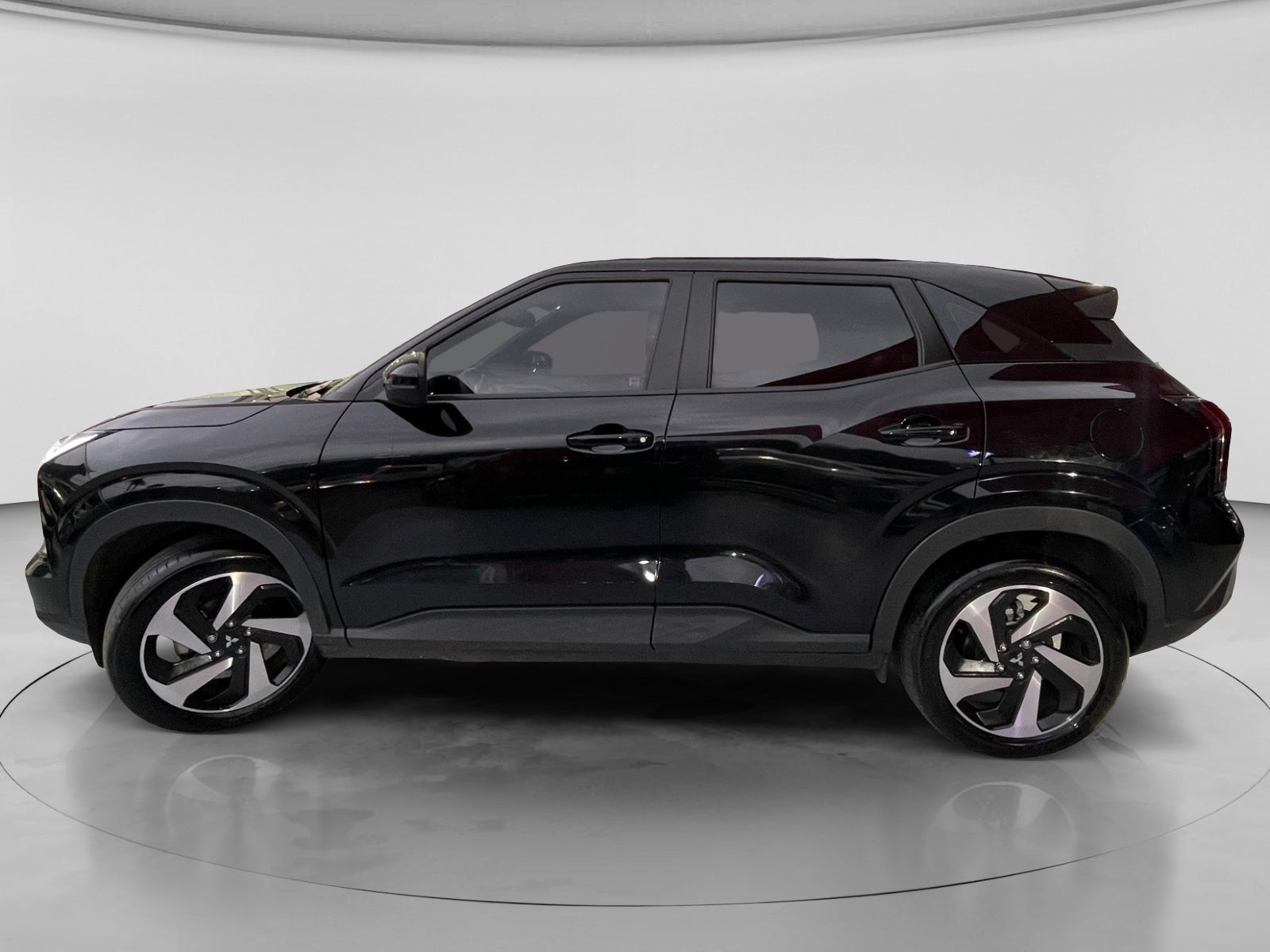 2025 Mitsubishi OUTLANDER SE PLUS