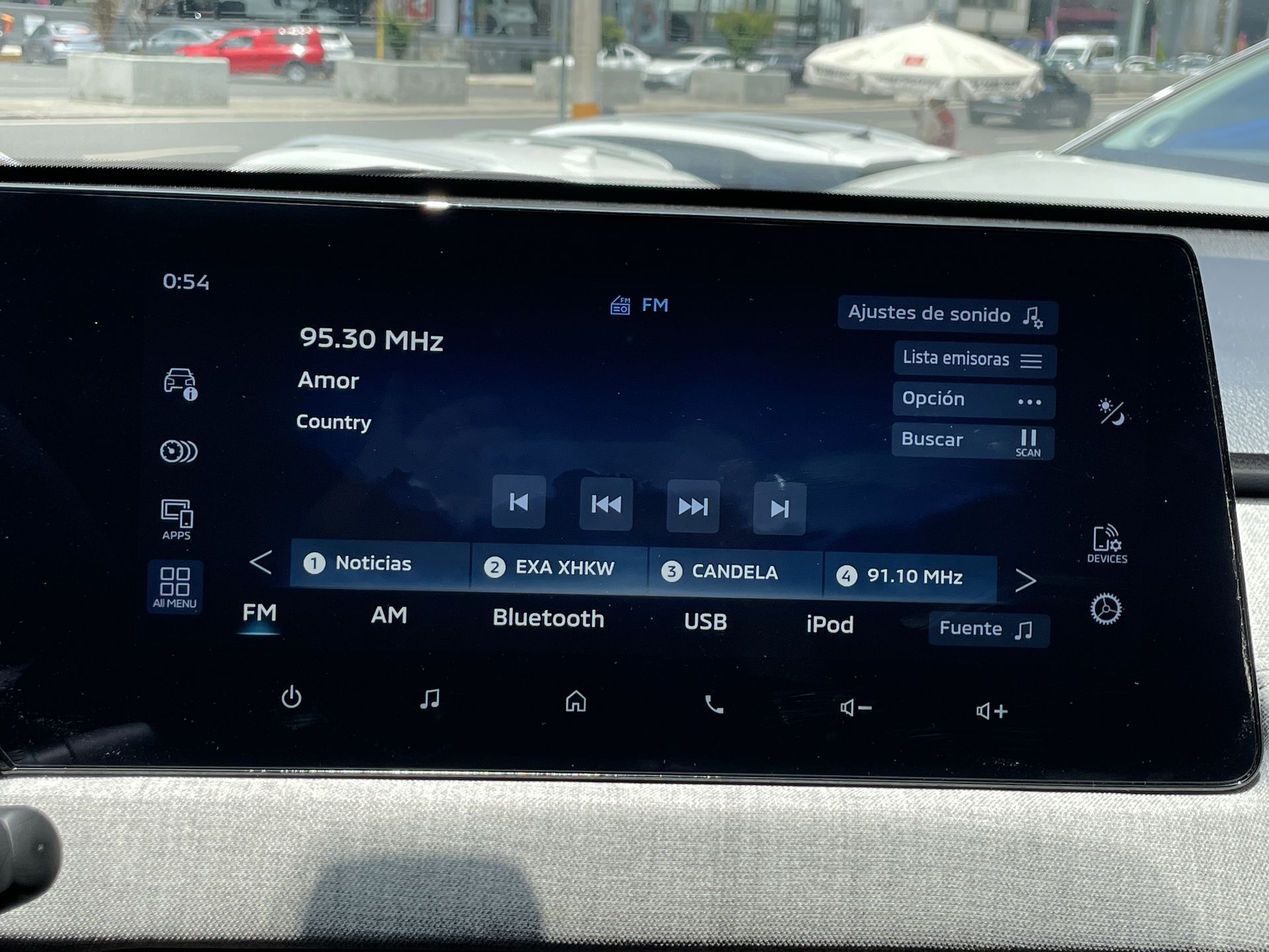 2025 Mitsubishi OUTLANDER SE PLUS