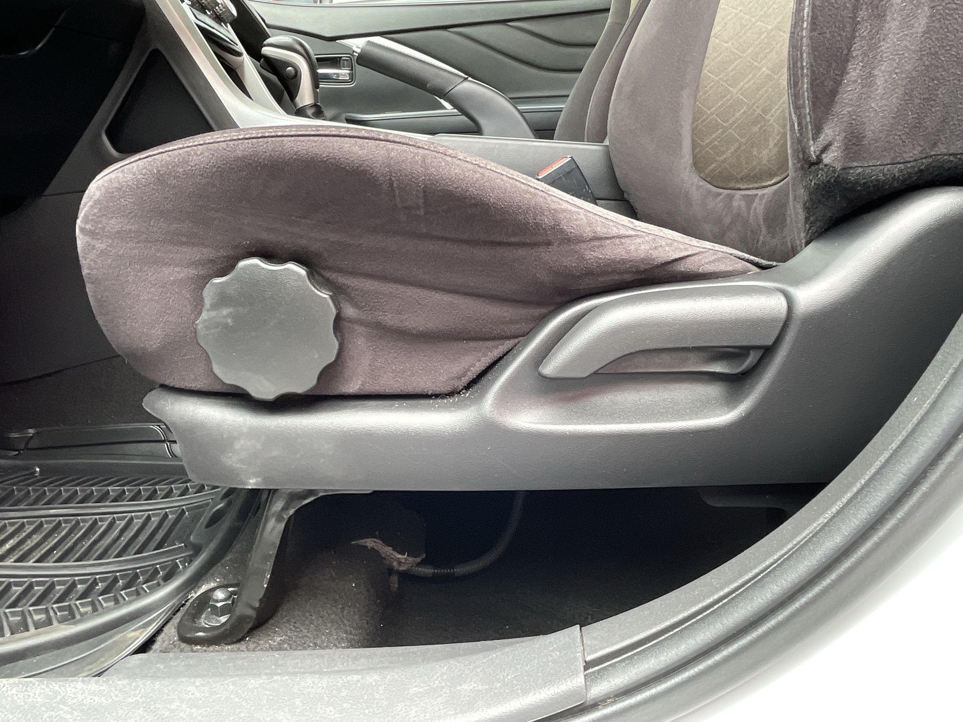 2023 Mitsubishi XPANDER CROSS LIMITED LIMITED