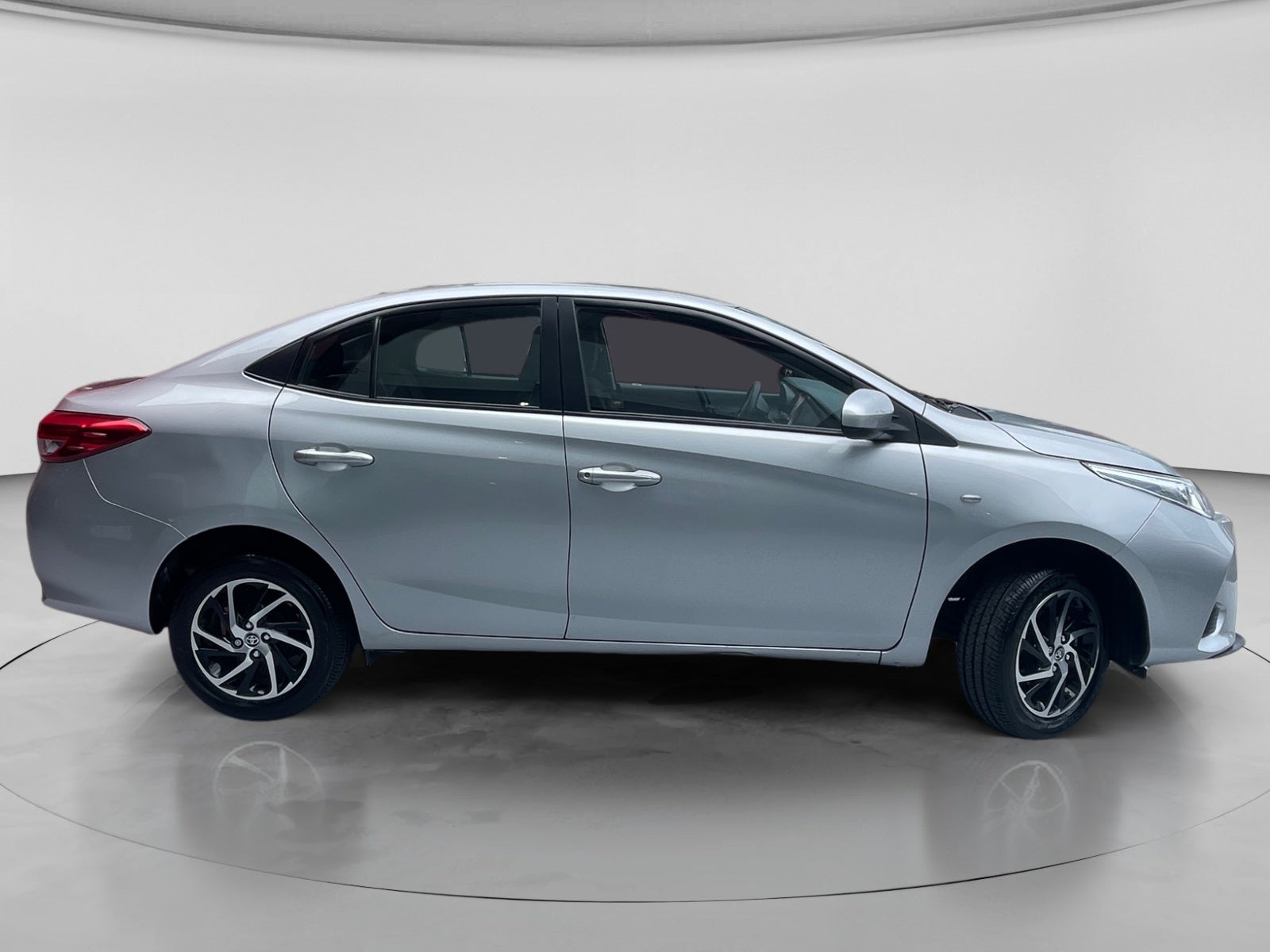 2022 Toyota YARIS CORE CVT
