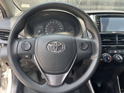 2022 Toyota YARIS CORE
